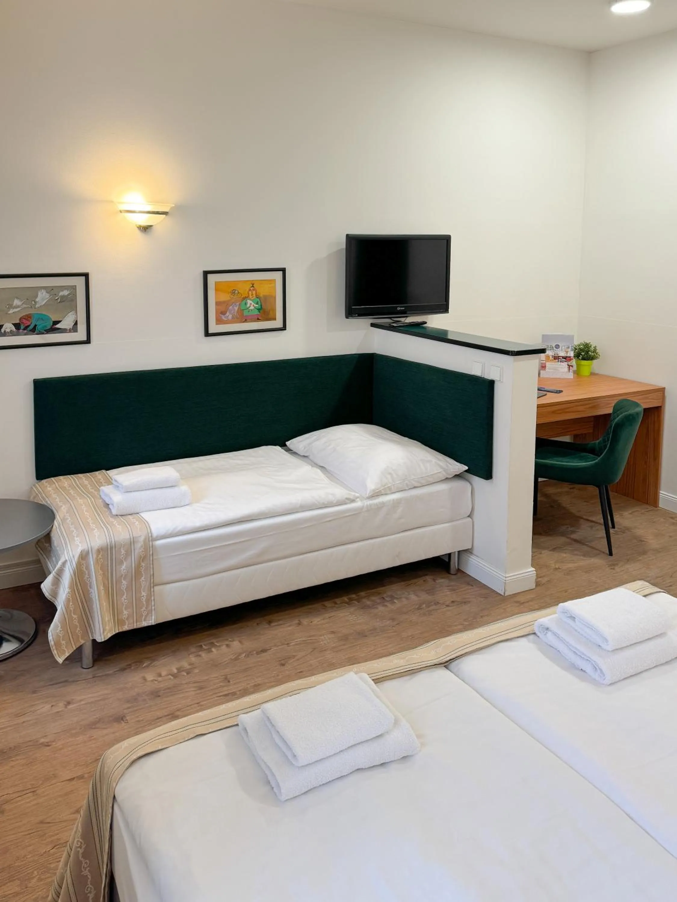 Bedroom, Bed in Hotel Malá Strana