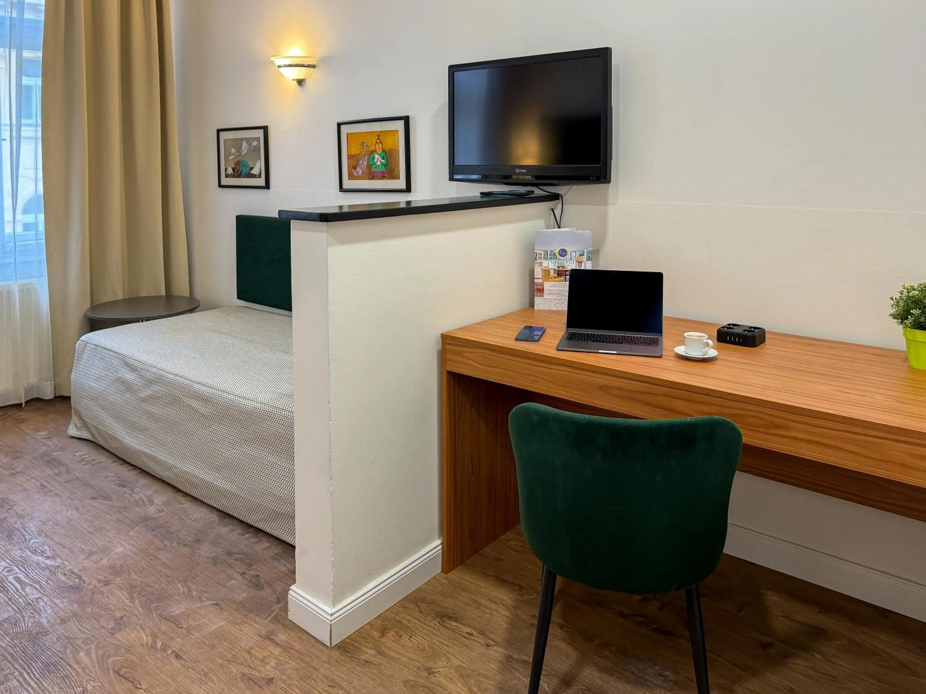 Area and facilities, Bed in Hotel Malá Strana