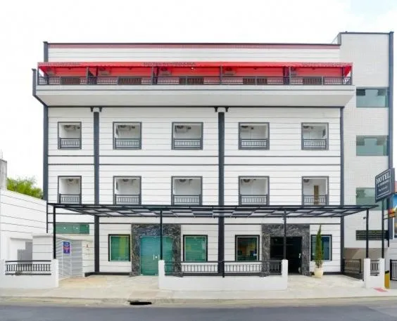 Property building in Rohedama Hotel