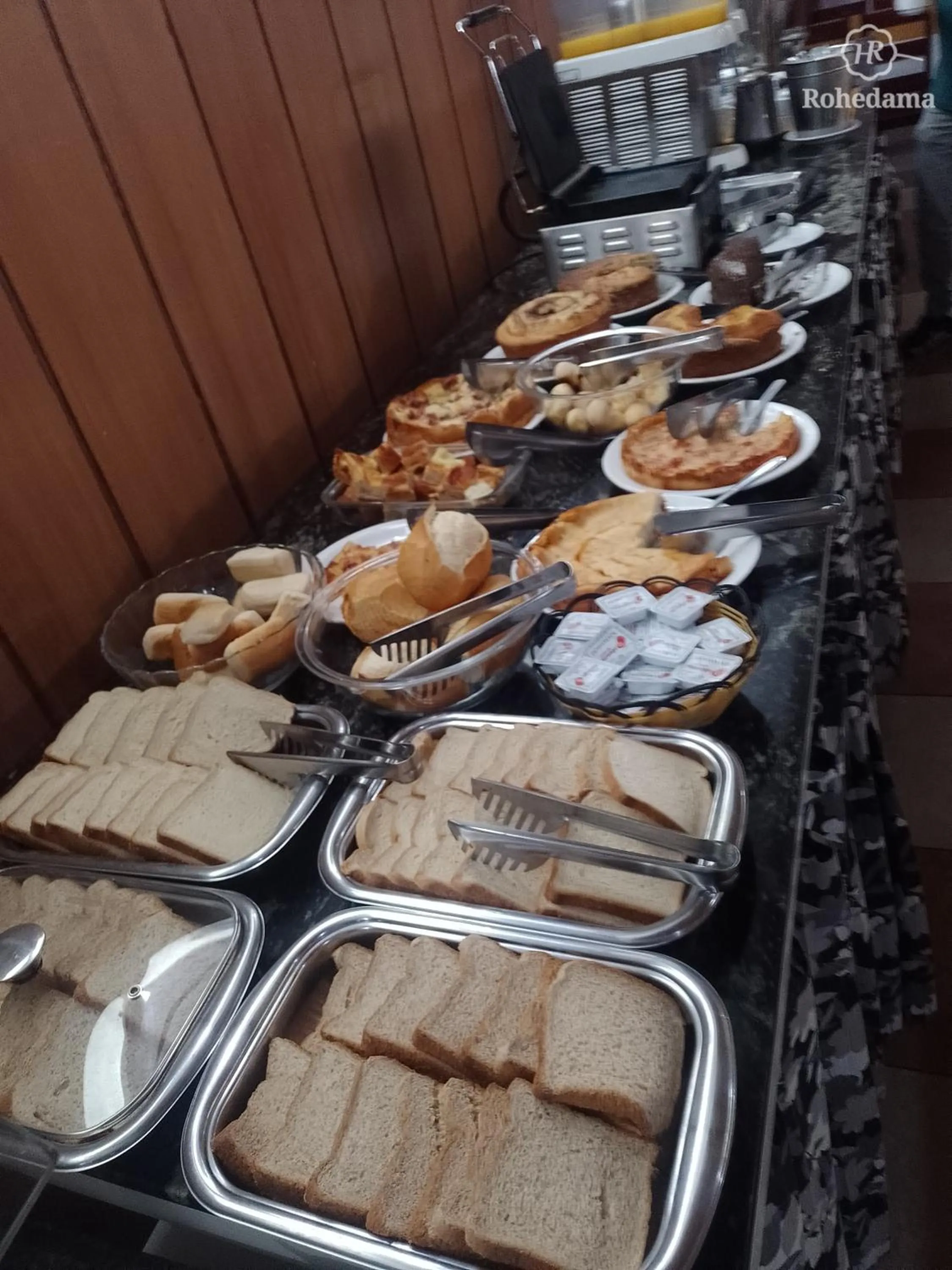 Breakfast in Rohedama Hotel