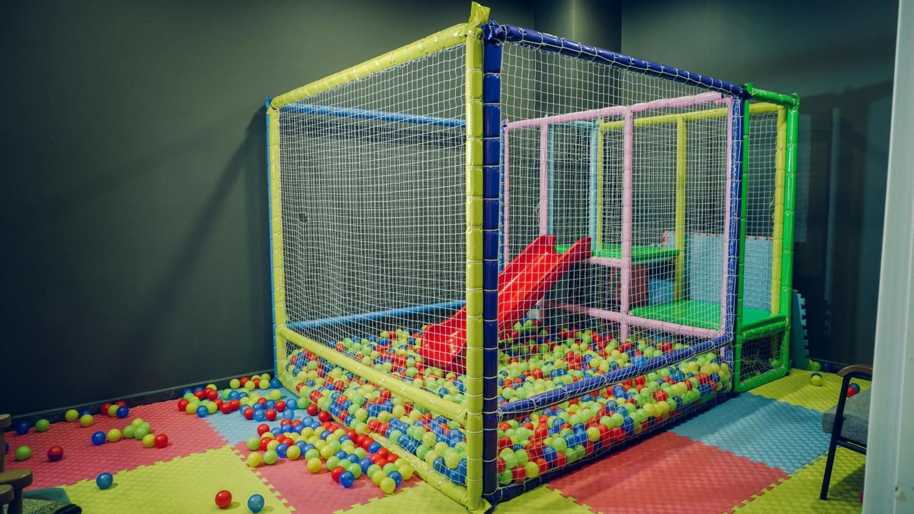 Children play ground in Grand Catalkaya Hotel