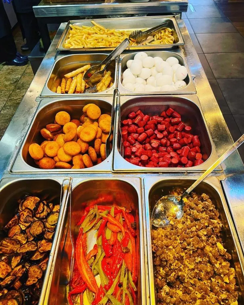 Restaurant/places to eat in Grand Catalkaya Hotel