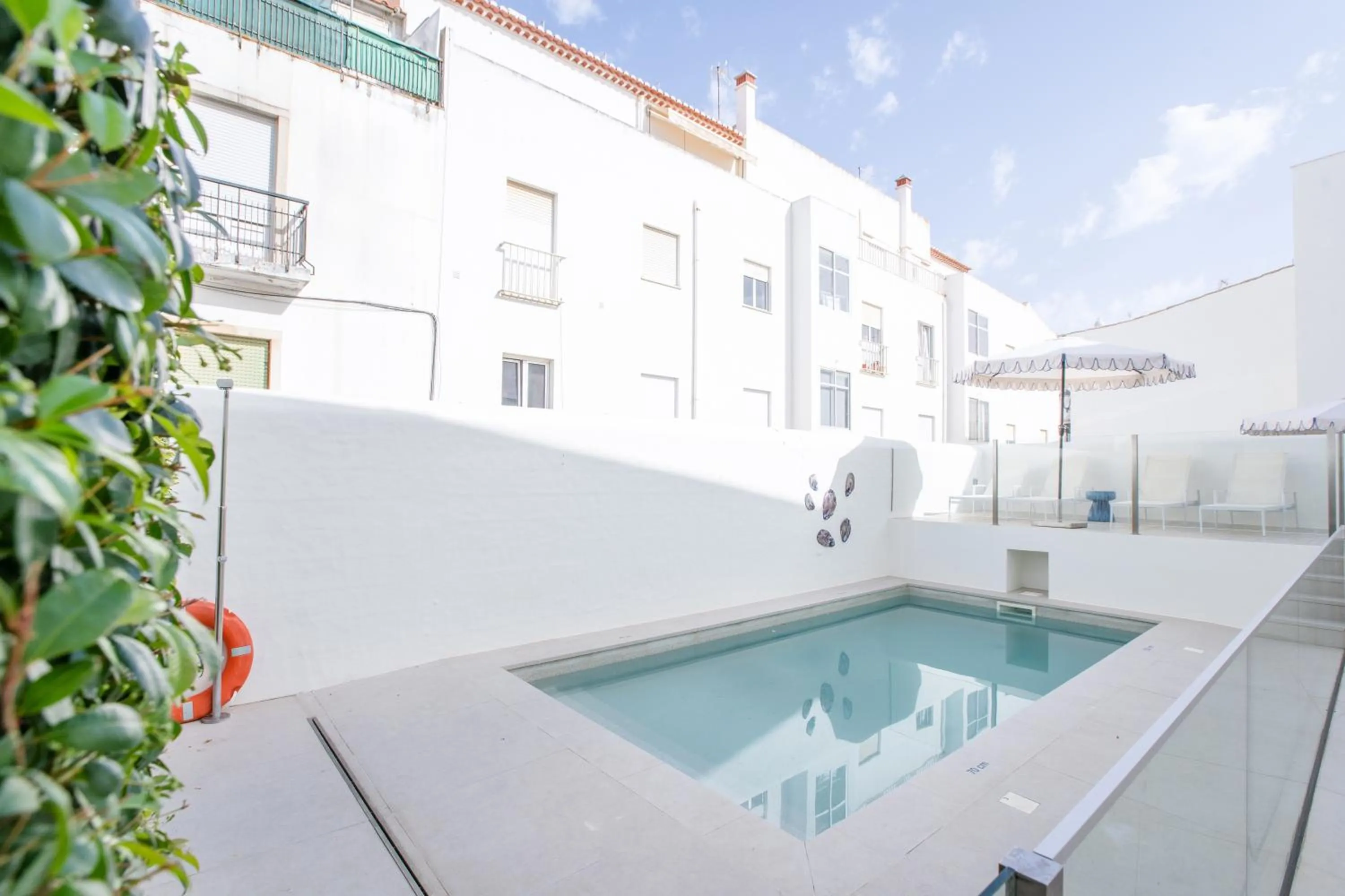 Property building in Casa Margô