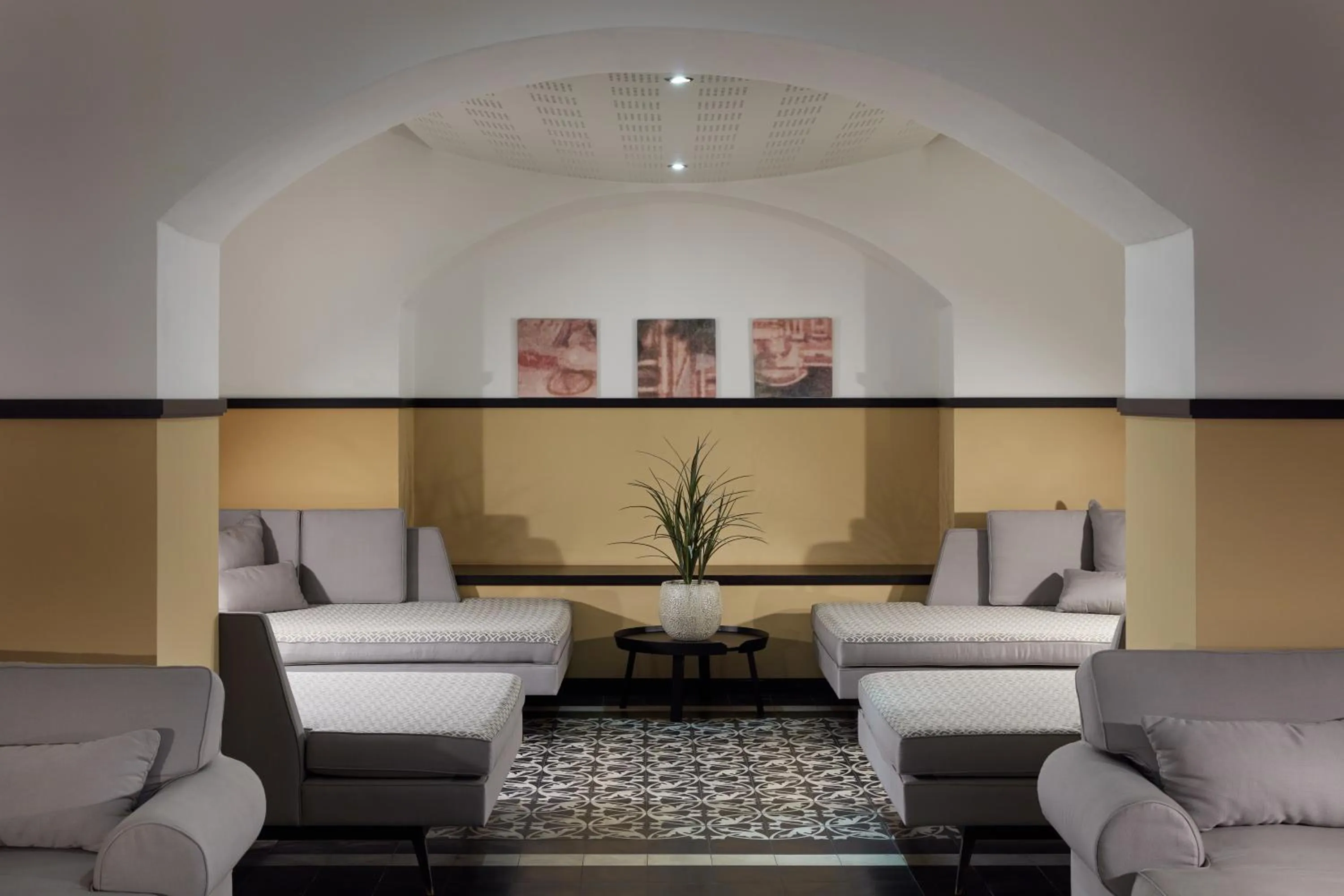 Spa and wellness centre/facilities in Falkensteiner Spa Resort Marianske Lazne