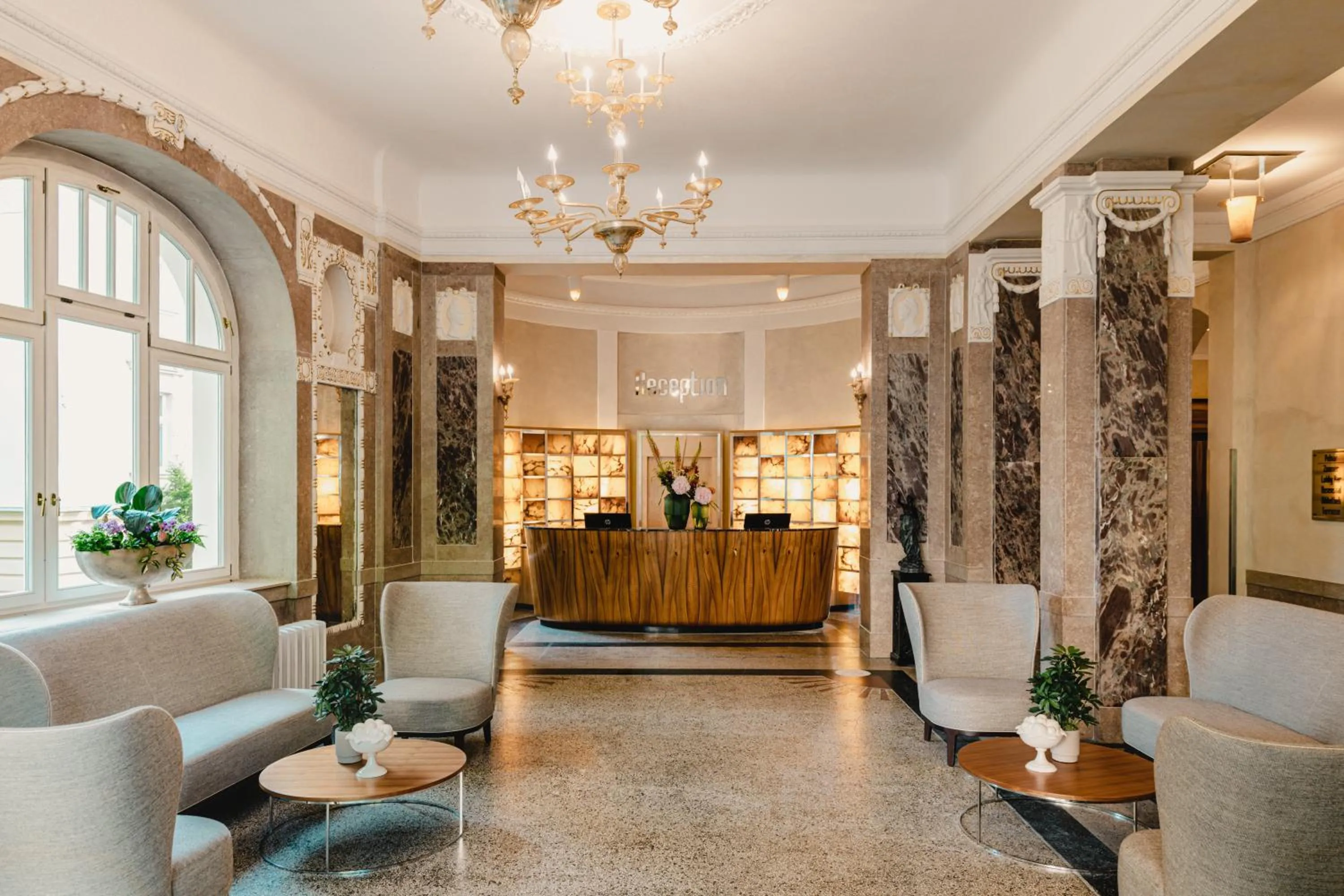 Lobby or reception in Falkensteiner Spa Resort Marianske Lazne