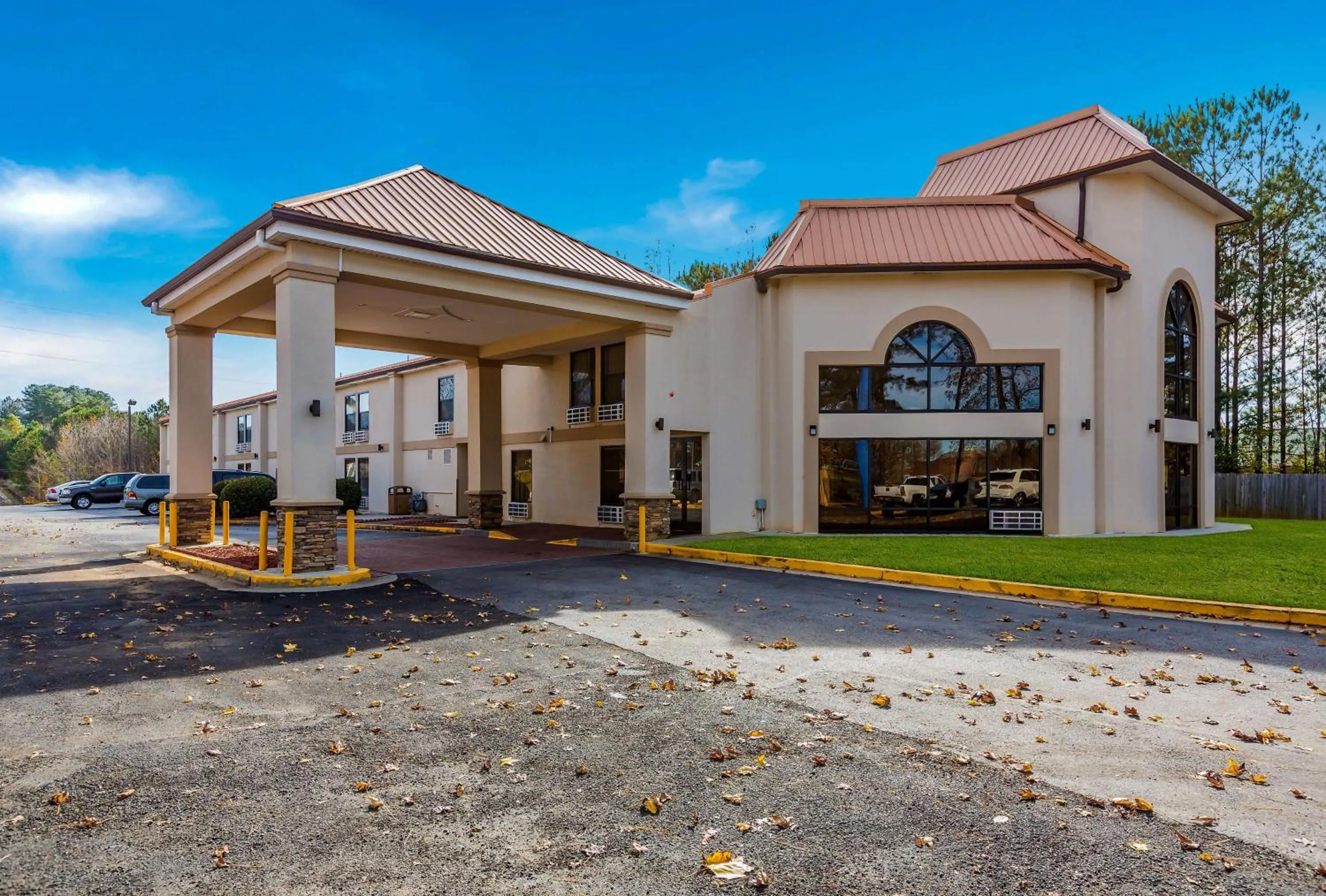 Property building in Motel 6-Suwanee, GA - Gwinnett Center