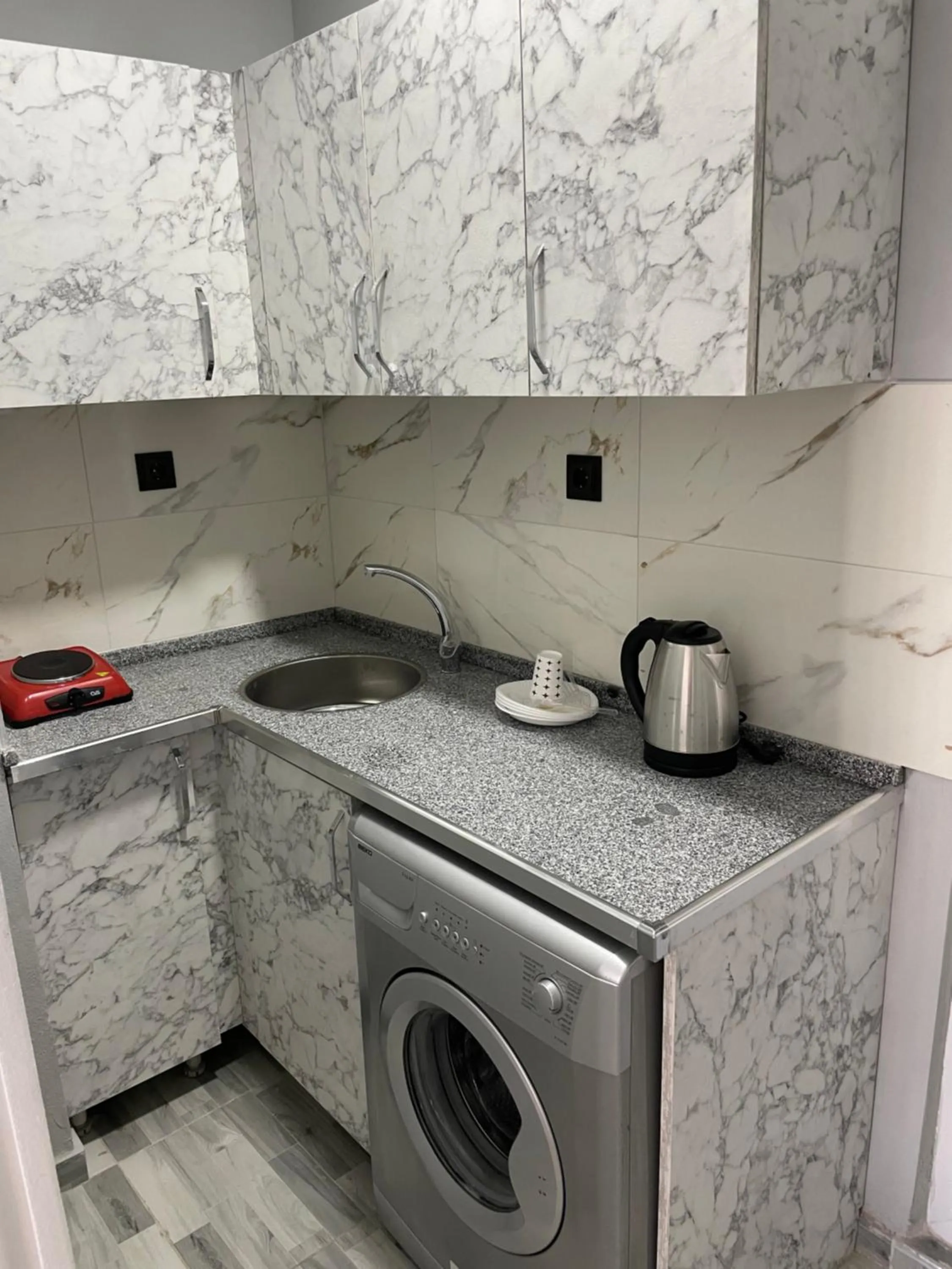 Coffee/tea facilities in ERSOY EGE APART OTEL