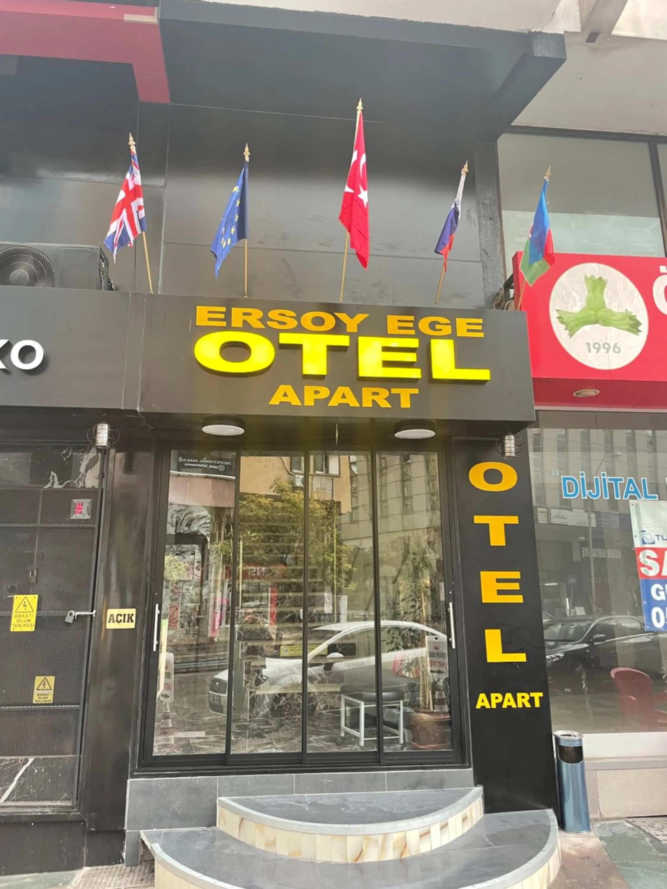 Facade/entrance in ERSOY EGE APART OTEL