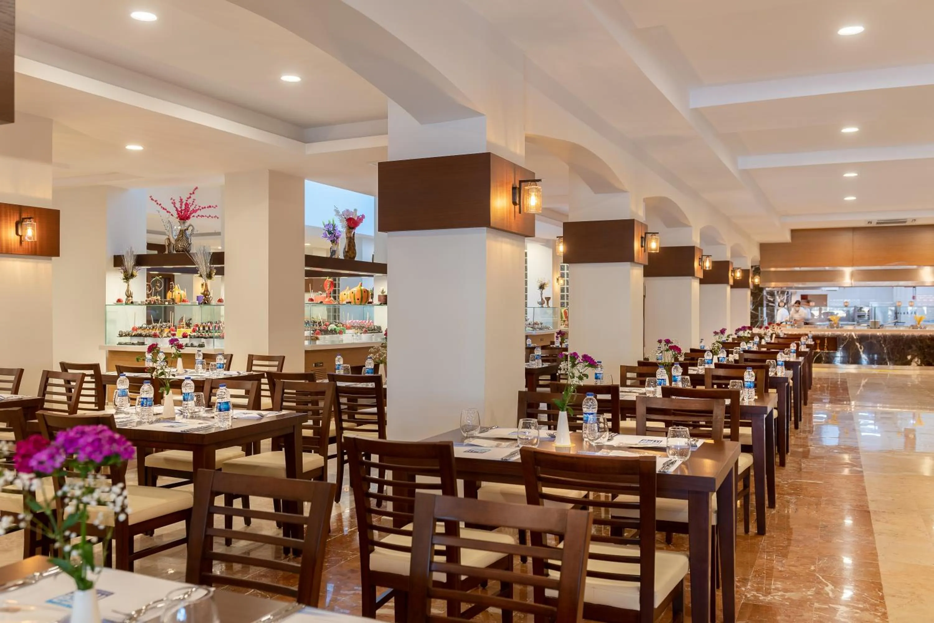 Restaurant/places to eat in Sealife Kemer Resort Hotel - Ultra All Inclusive