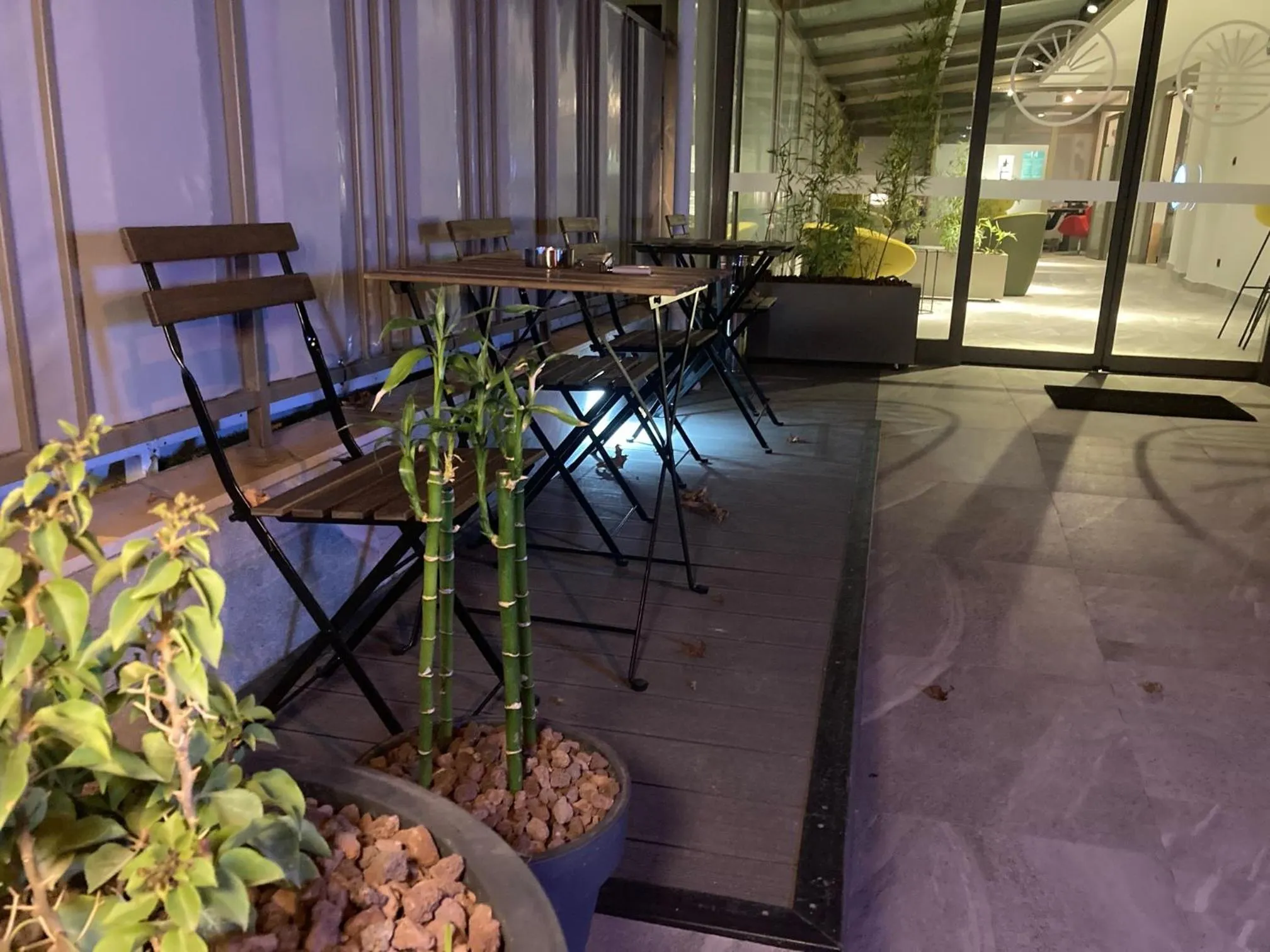 Facade/entrance in Vega Suites