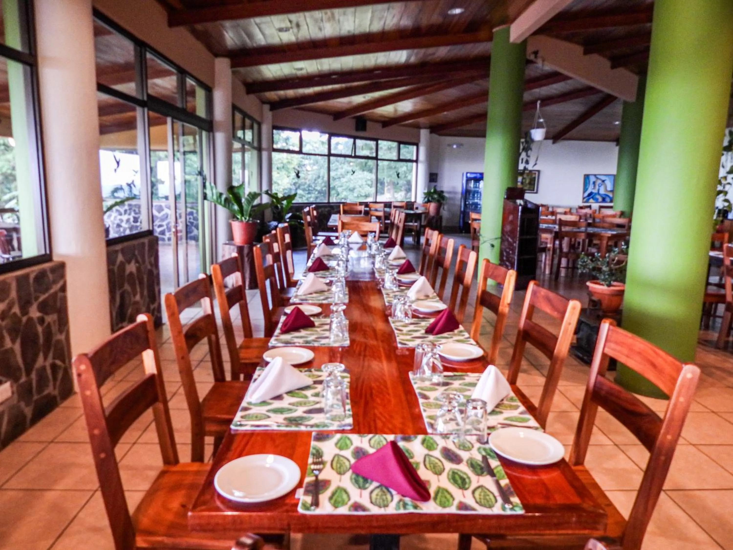 Restaurant/places to eat in Hotel Montaña Monteverde