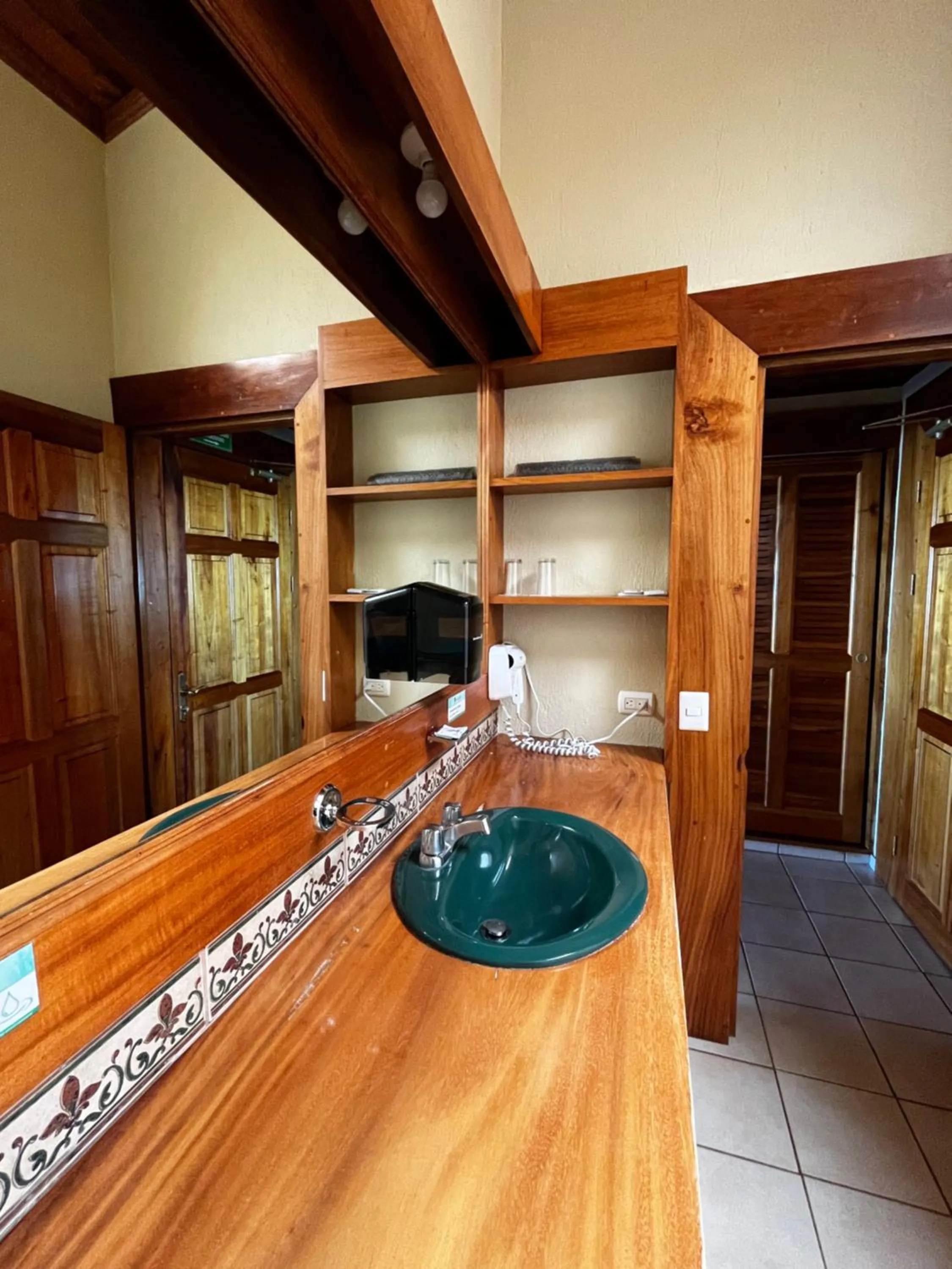 Bathroom in Hotel Montaña Monteverde