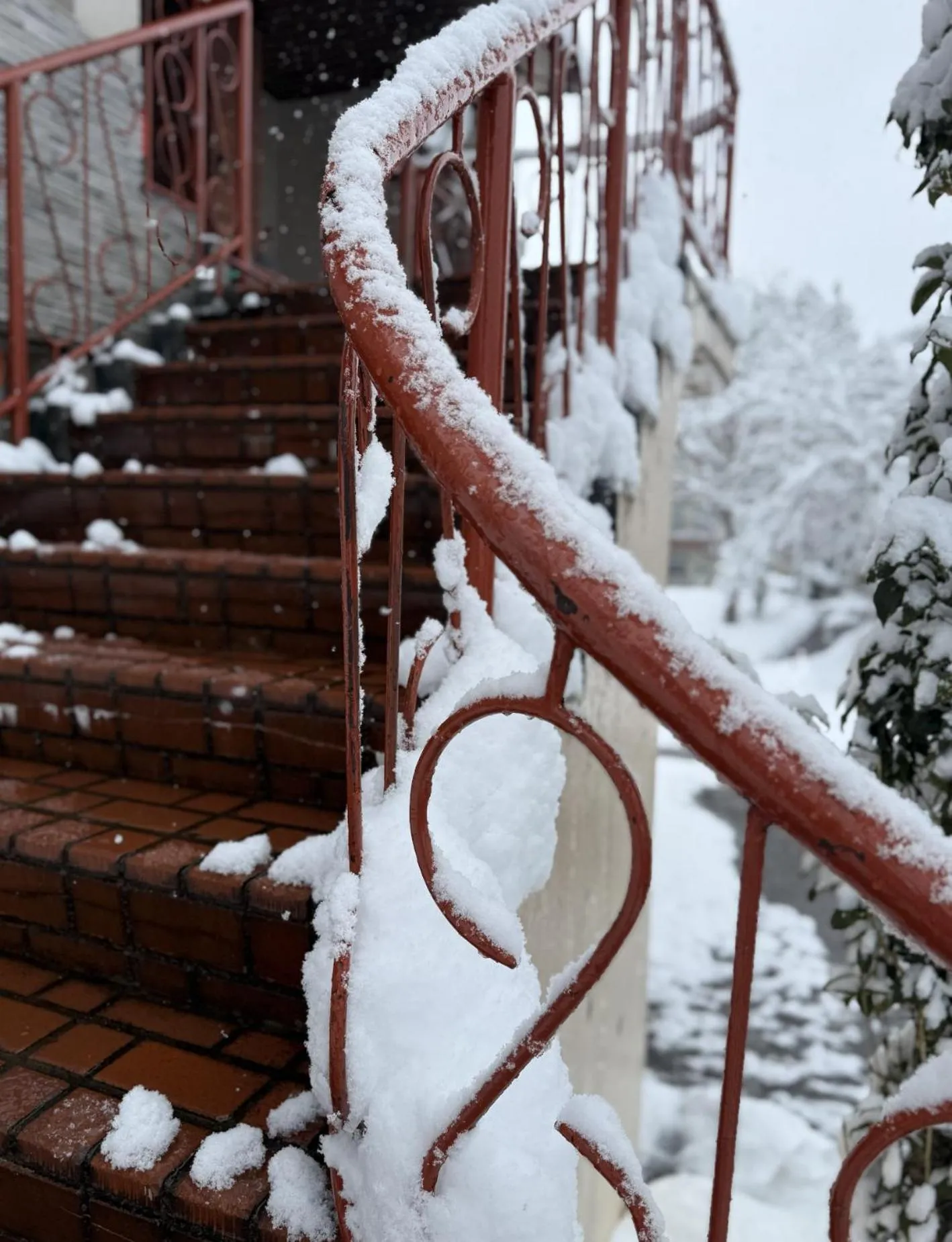 Yuzawa Hotel New Fukudaya-ski in ski out