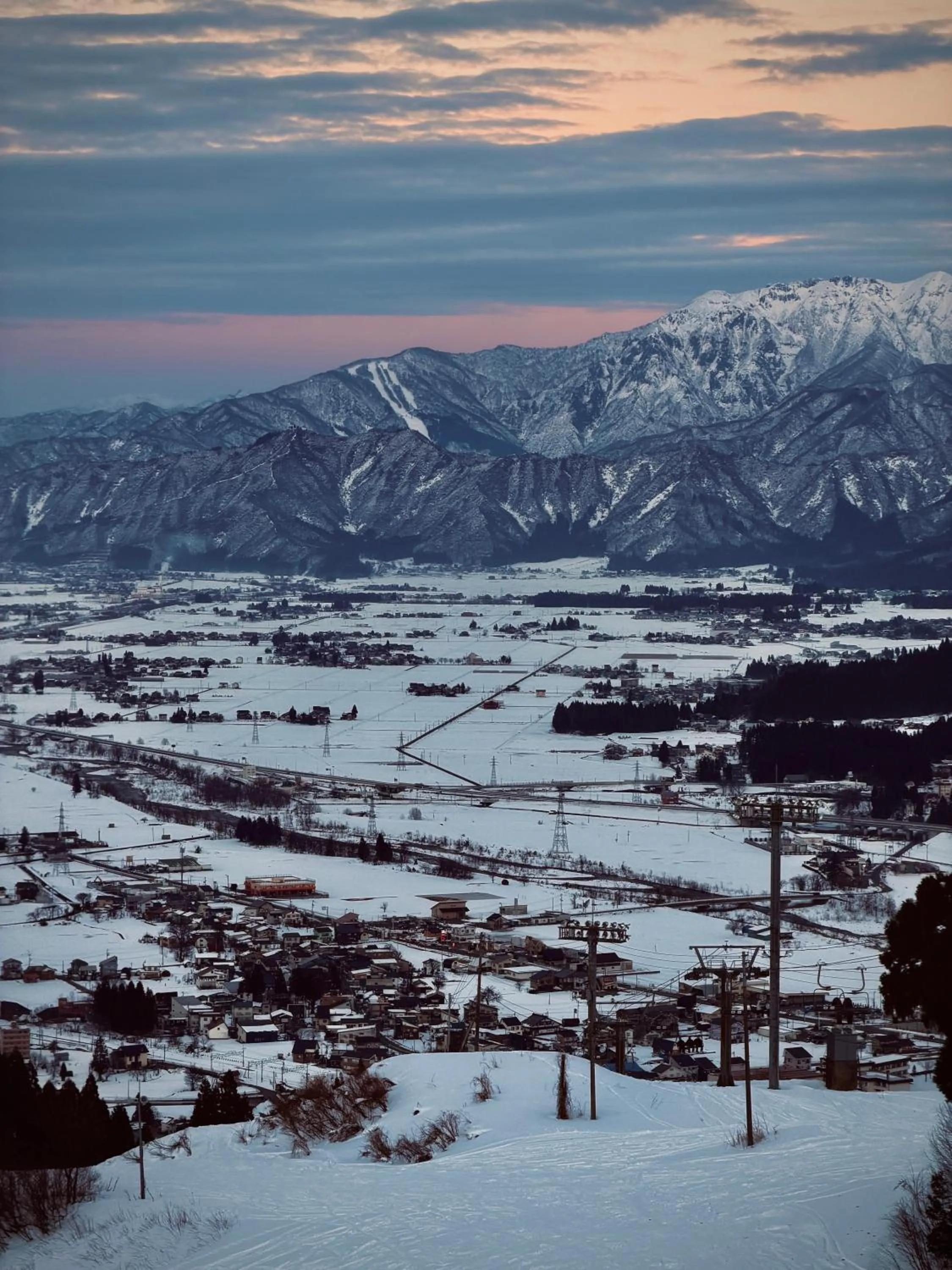 Yuzawa Hotel New Fukudaya-ski in ski out