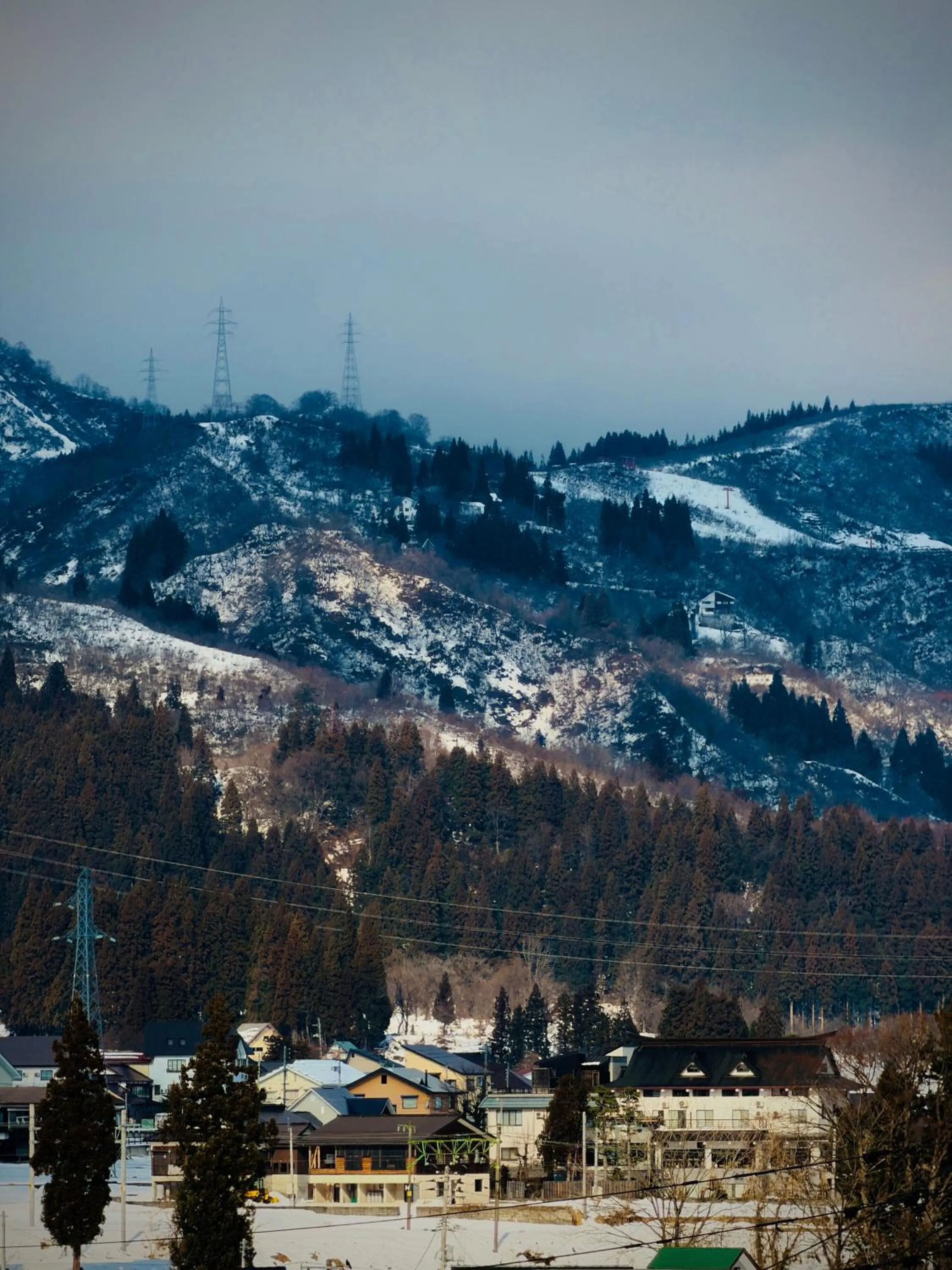 Yuzawa Hotel New Fukudaya-ski in ski out