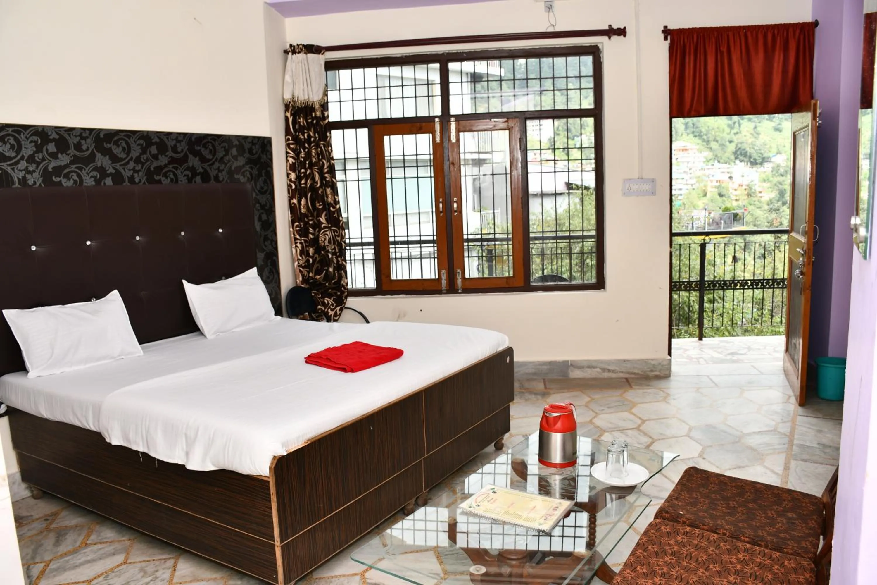 Bed in HOTEL HIMALYAN PARADISE