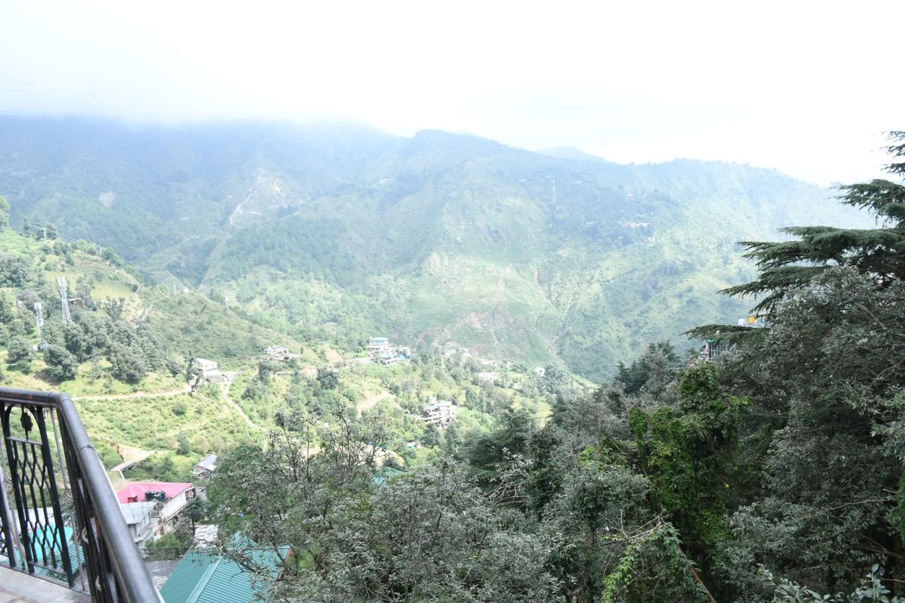 HOTEL HIMALYAN PARADISE