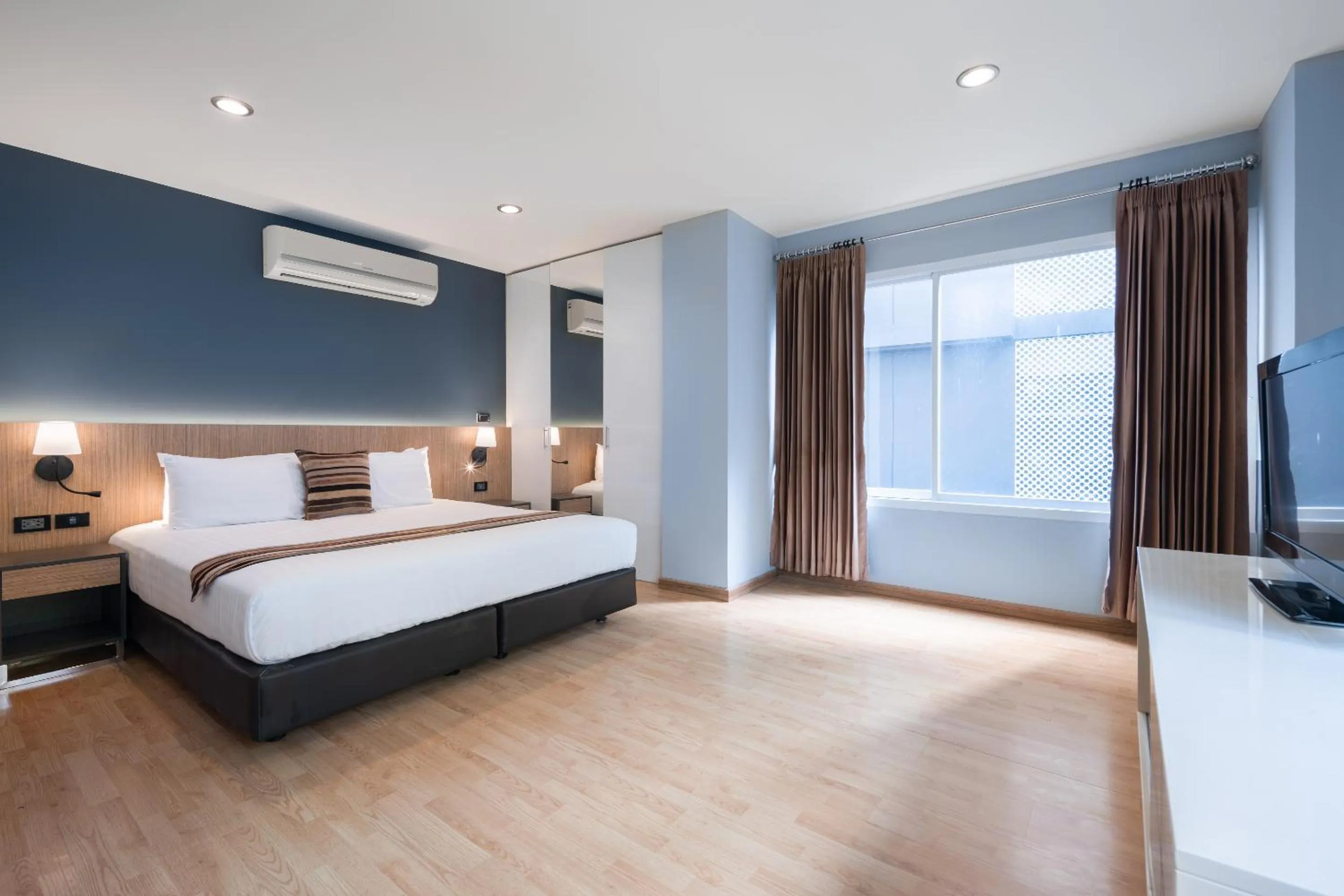 Bed in iCheck inn Residences Sathorn
