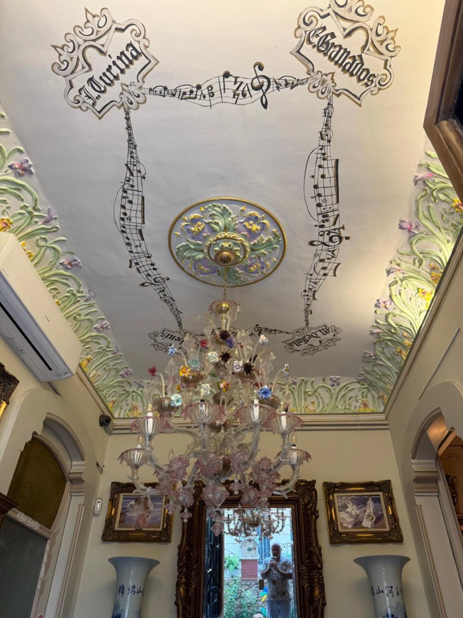 Property building in Sitges Royal Rooms