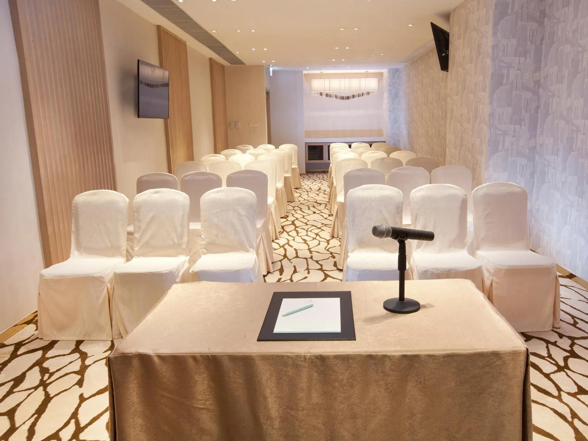 Meeting/conference room in Dorsett Tsuen Wan, Hong Kong