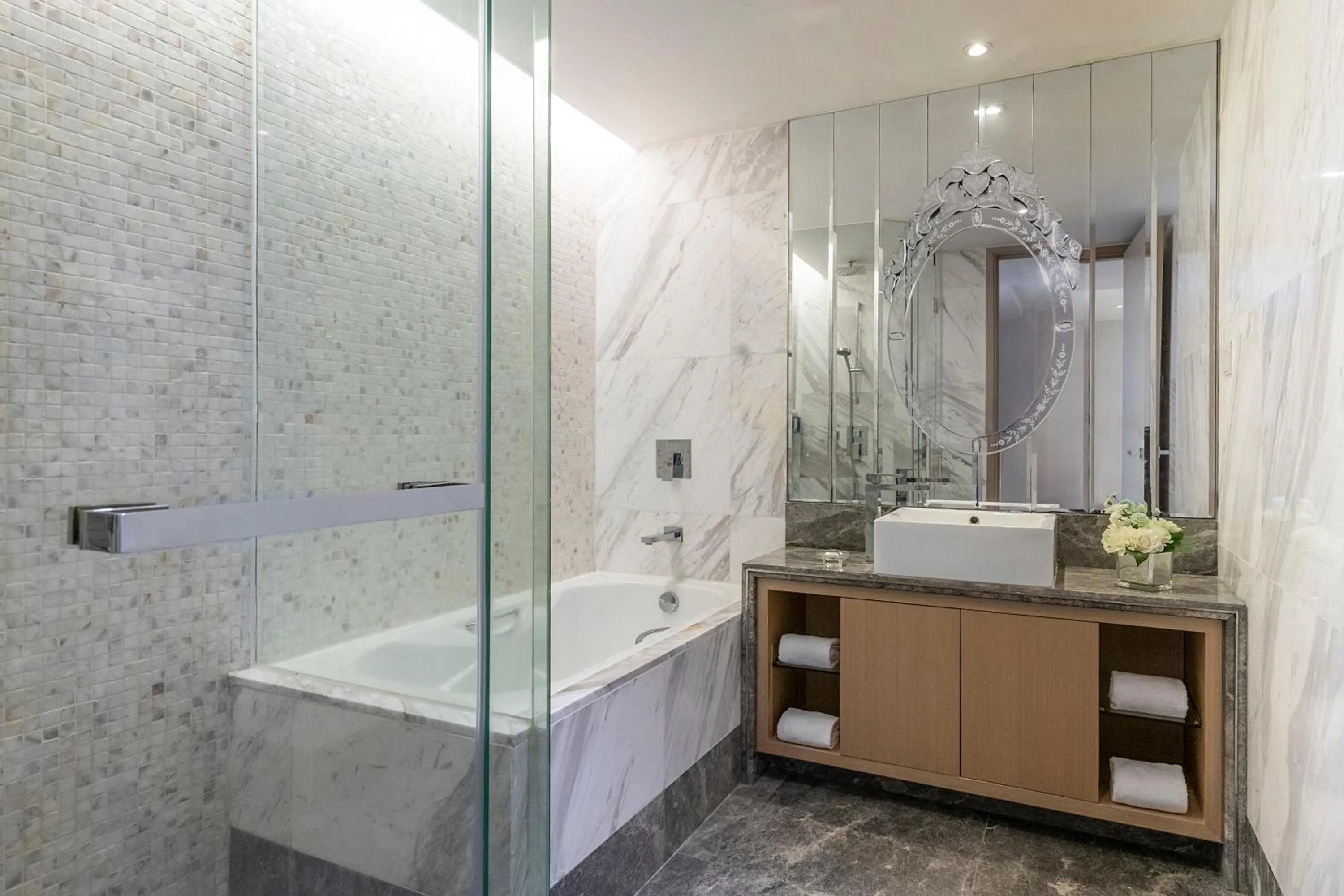 Shower in Dorsett Tsuen Wan, Hong Kong