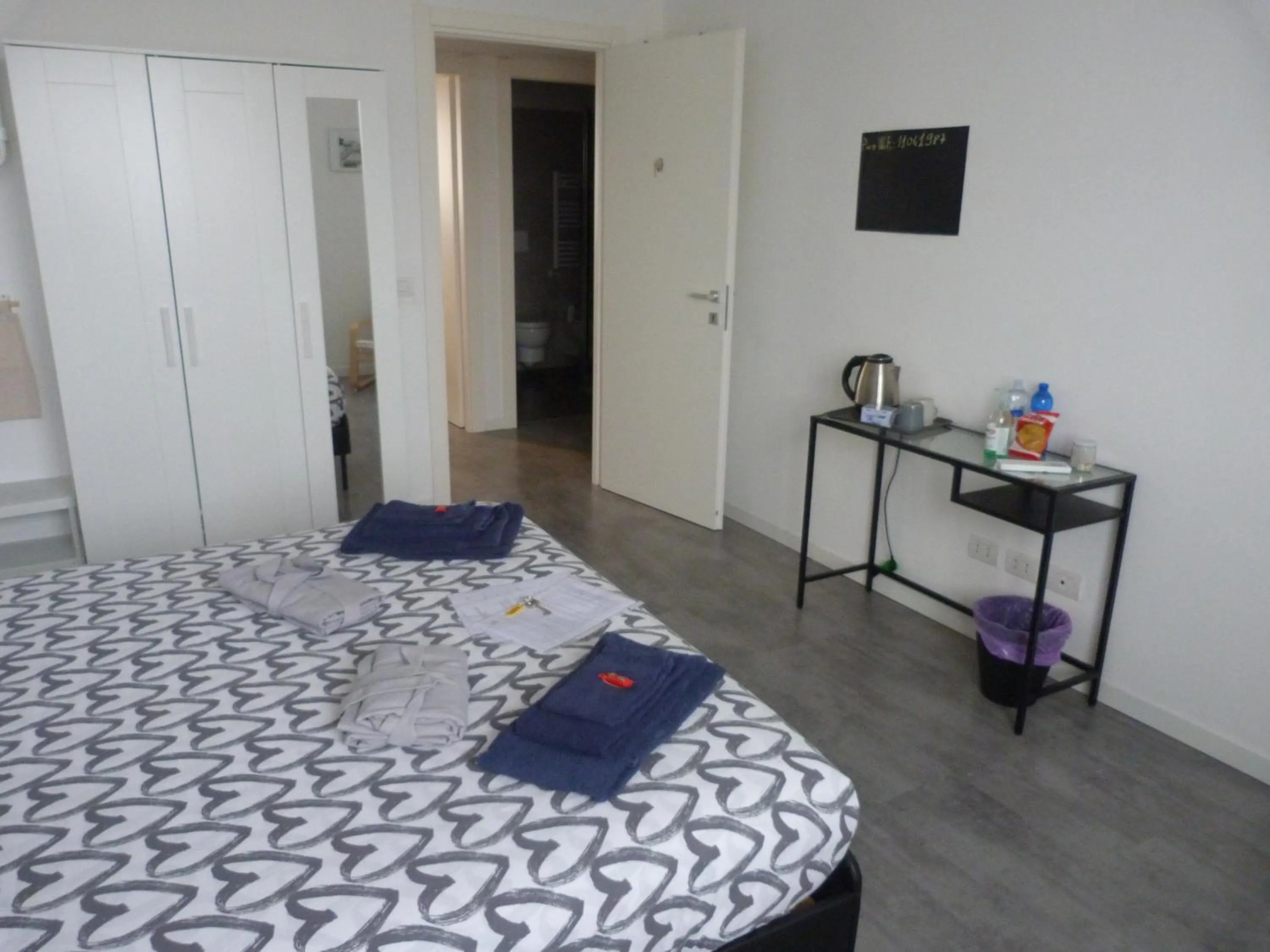 Photo of the whole room, Bed in B&B Giolì