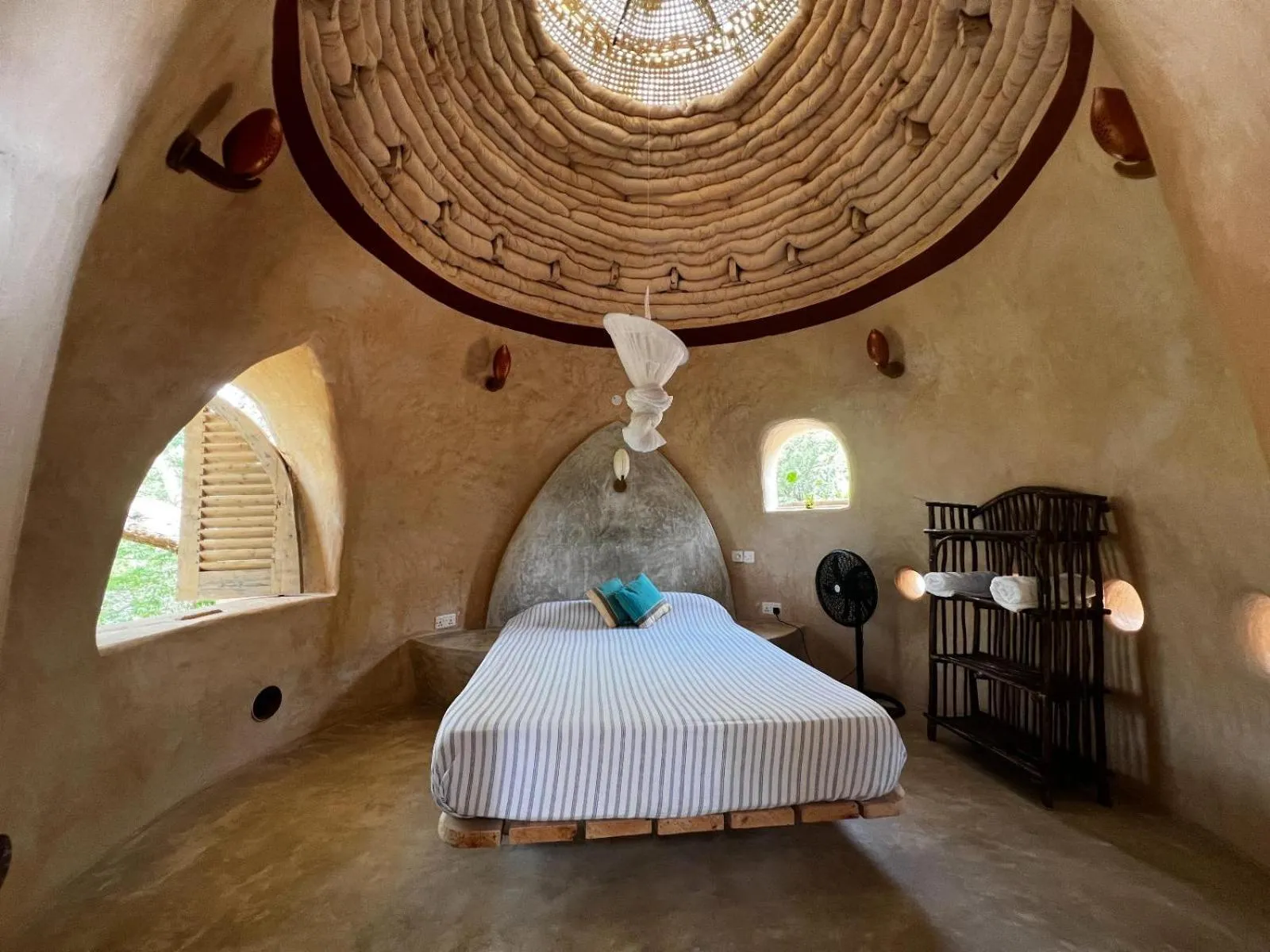 Bed in Distant Relatives Ecolodge & Backpackers