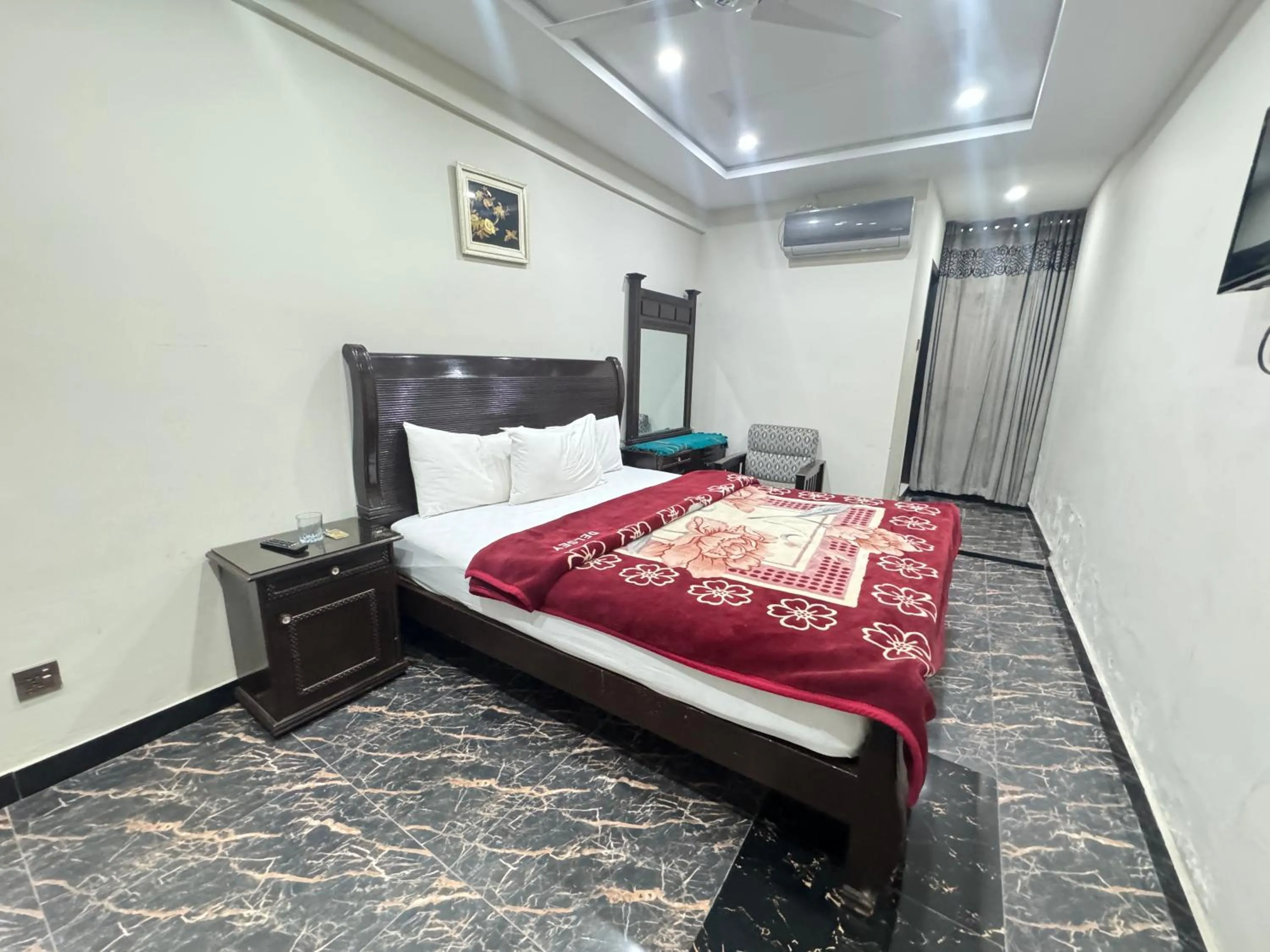 Bedroom in Millat Hotel G9-4