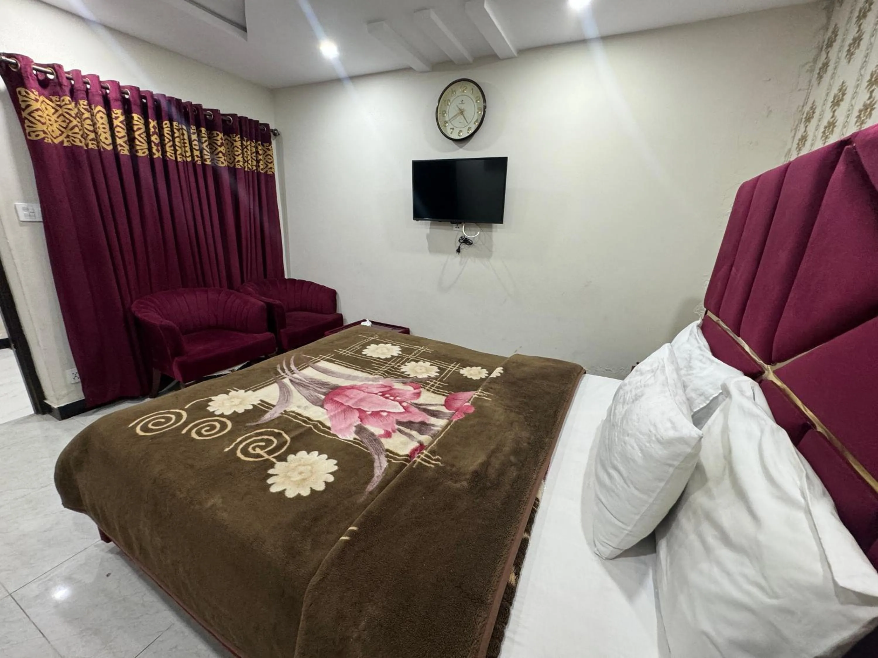 Bedroom in Millat Hotel G9-4