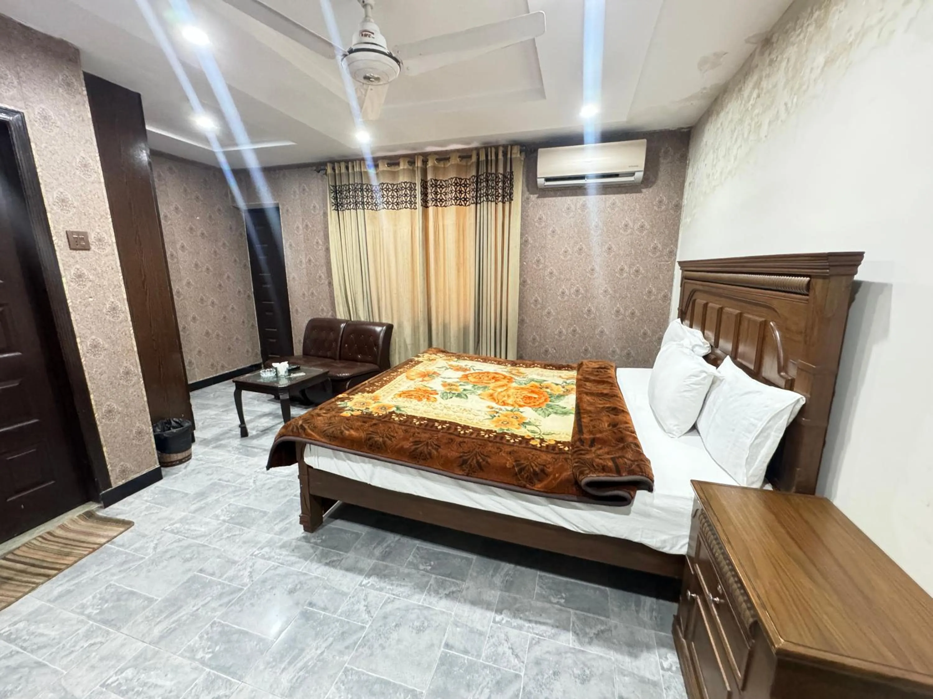 Bedroom in Millat Hotel G9-4