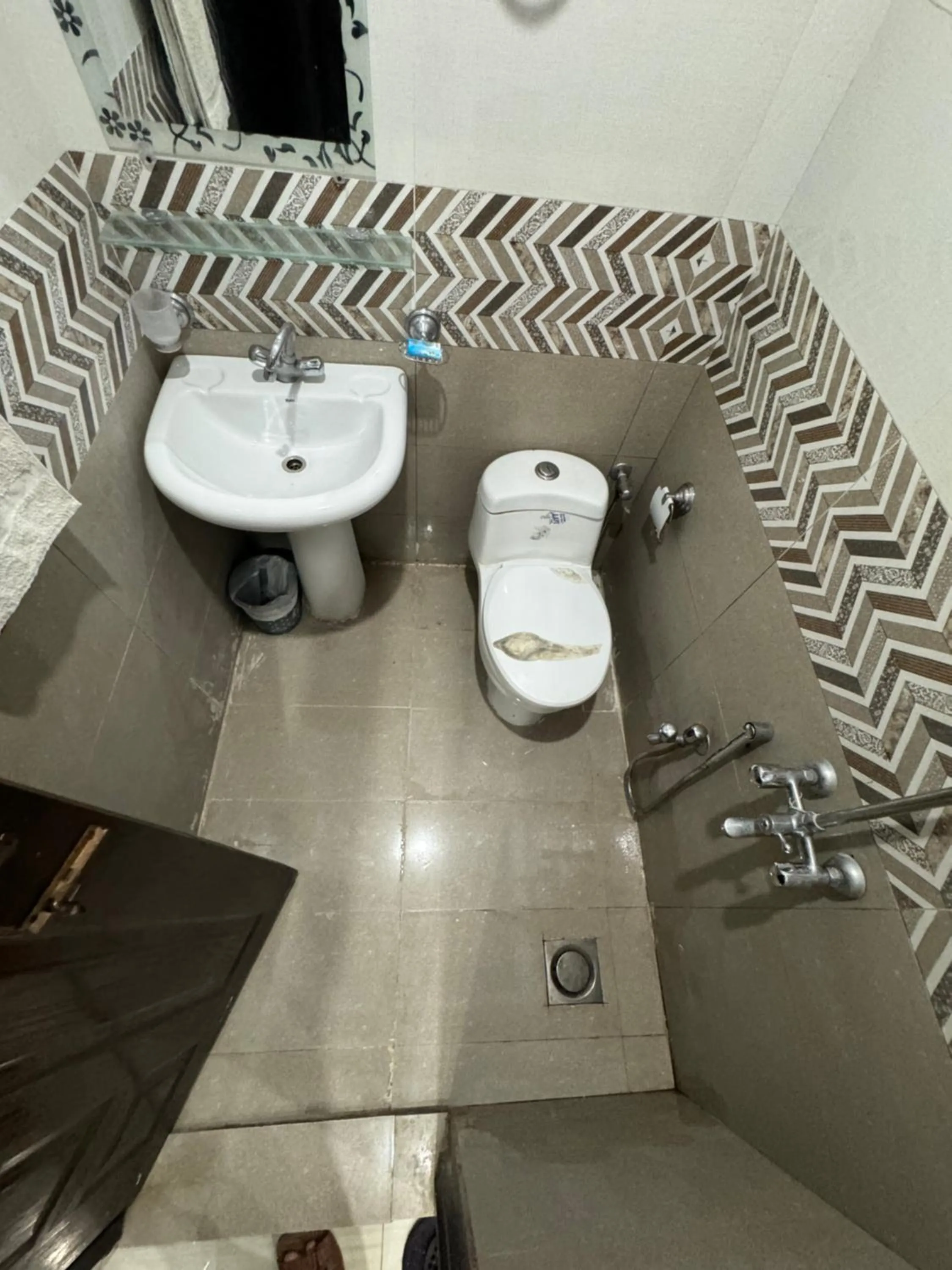 Bathroom in Millat Hotel G9-4