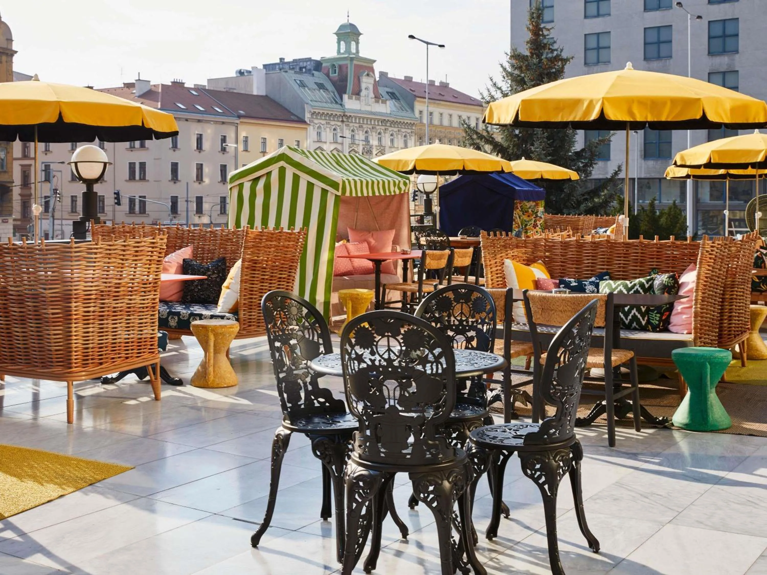 Lounge or bar in Mama Shelter Prague