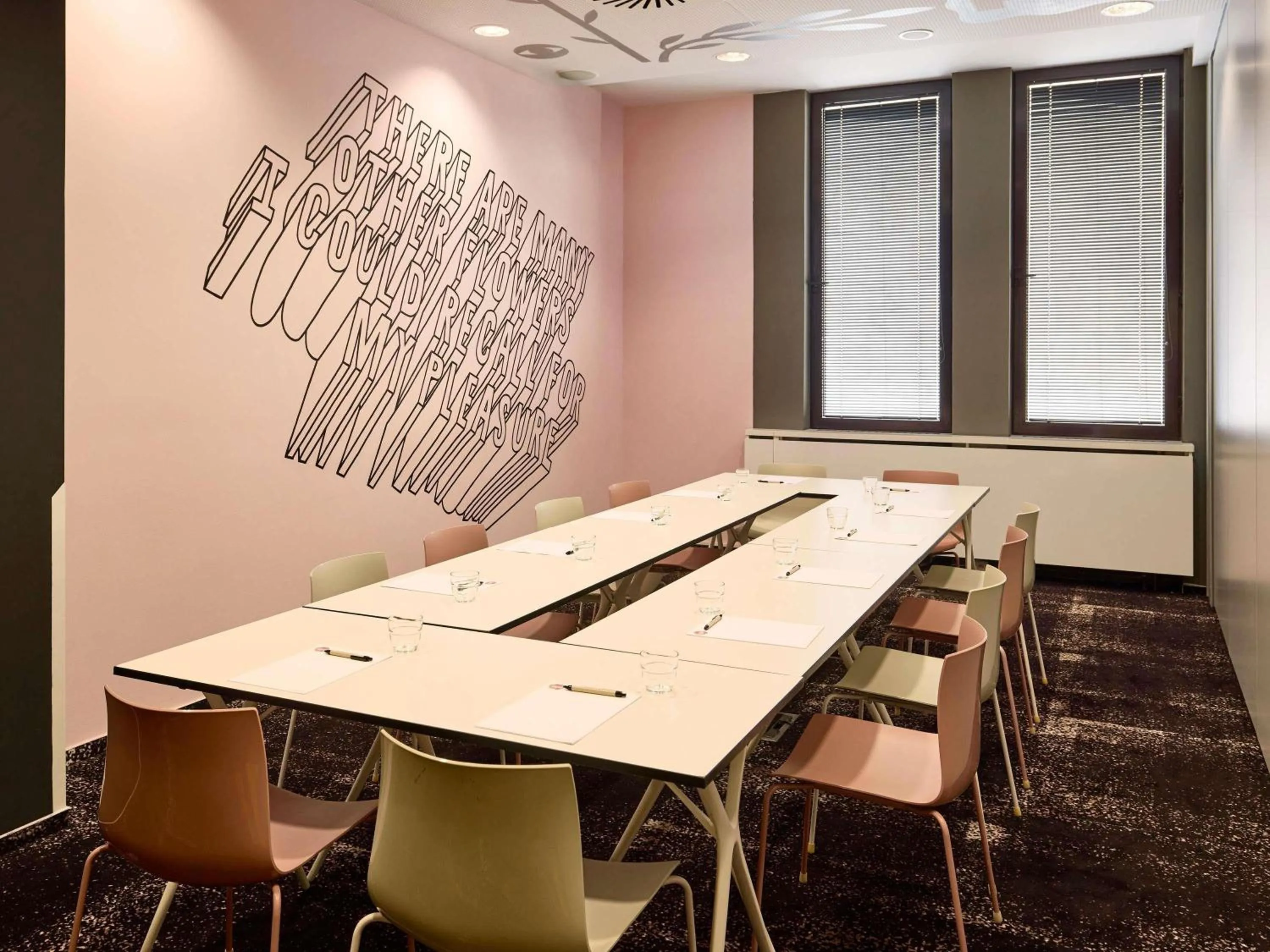 Meeting/conference room in Mama Shelter Prague