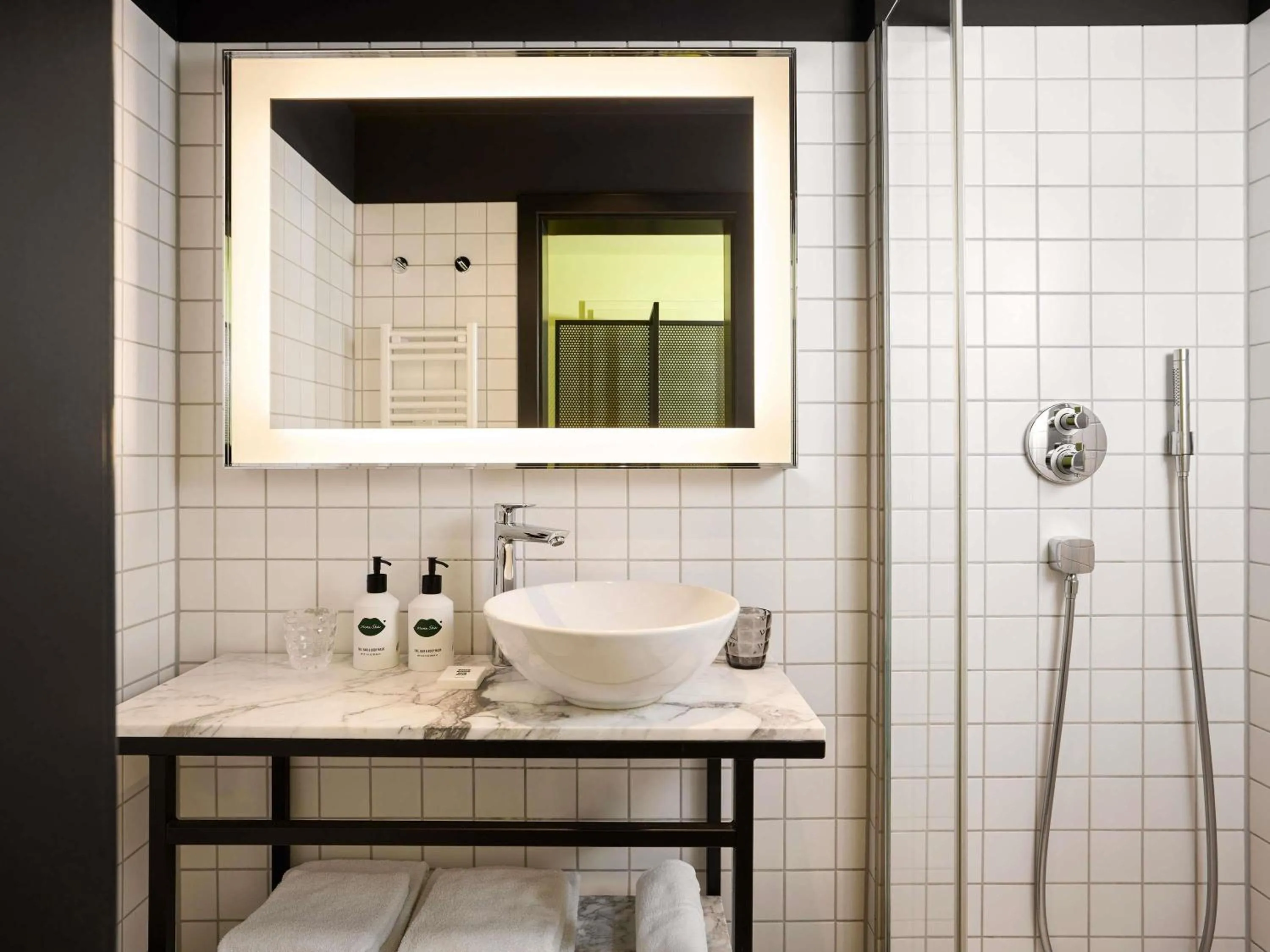 Bedroom in Mama Shelter Prague