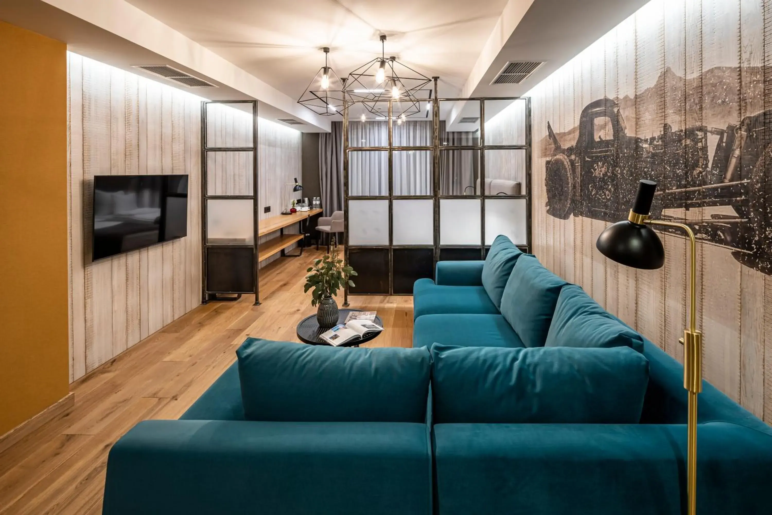 Family Suite with Balcony in Loft7 Family Suite with Balcony in Loft7