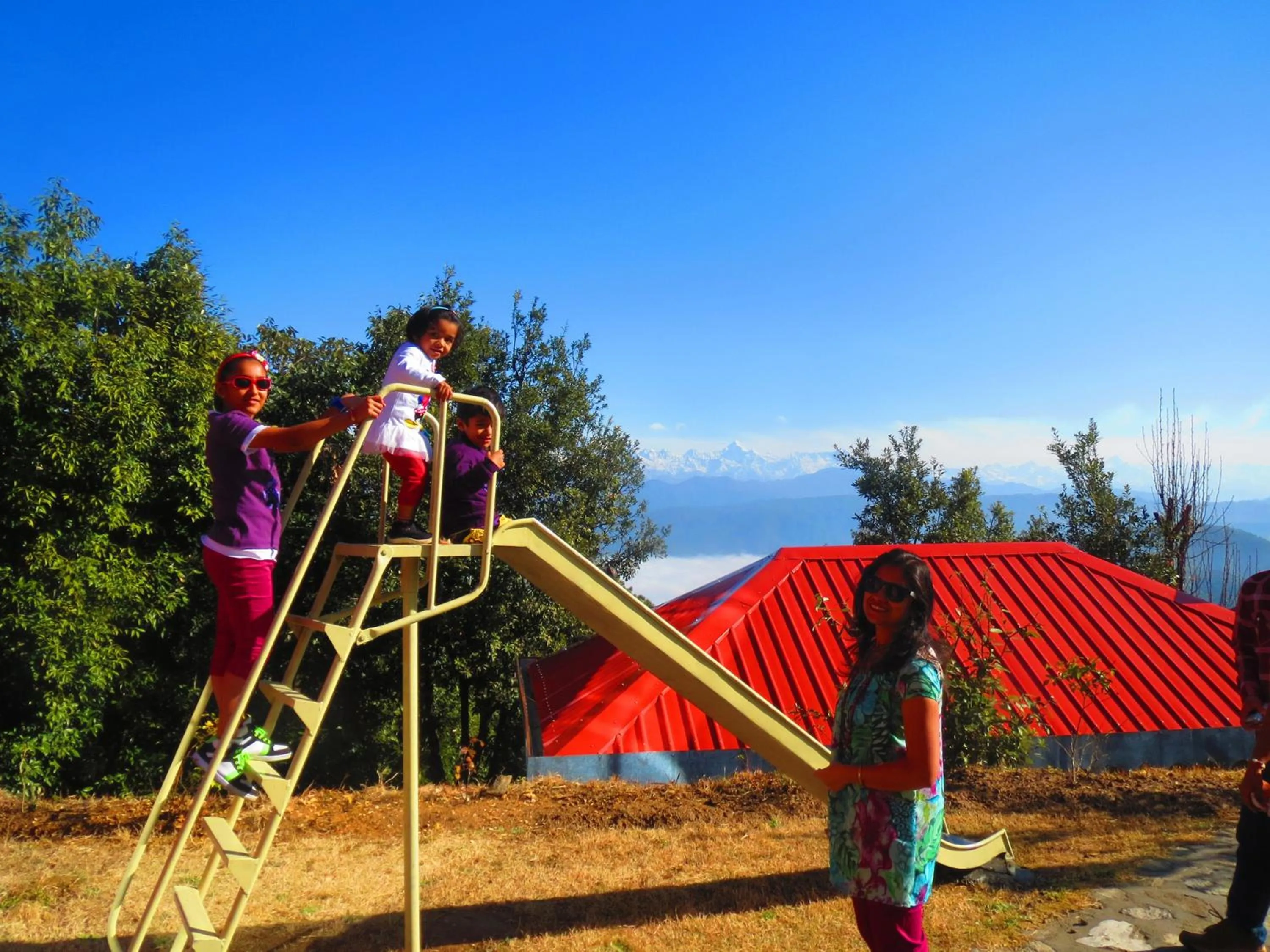 Garden in Himalaya Darshan Resort
