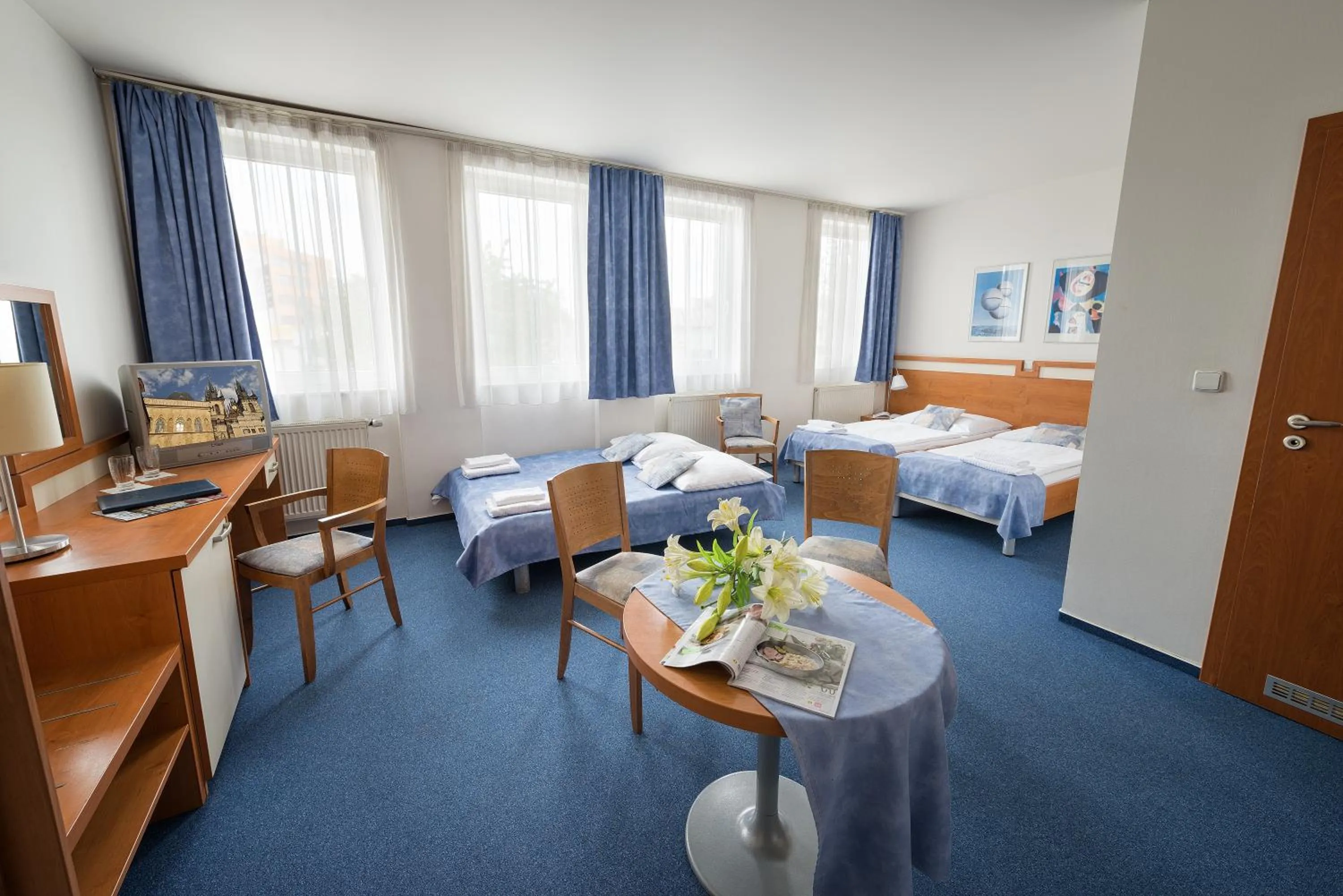 Bed in EA Hotel Populus