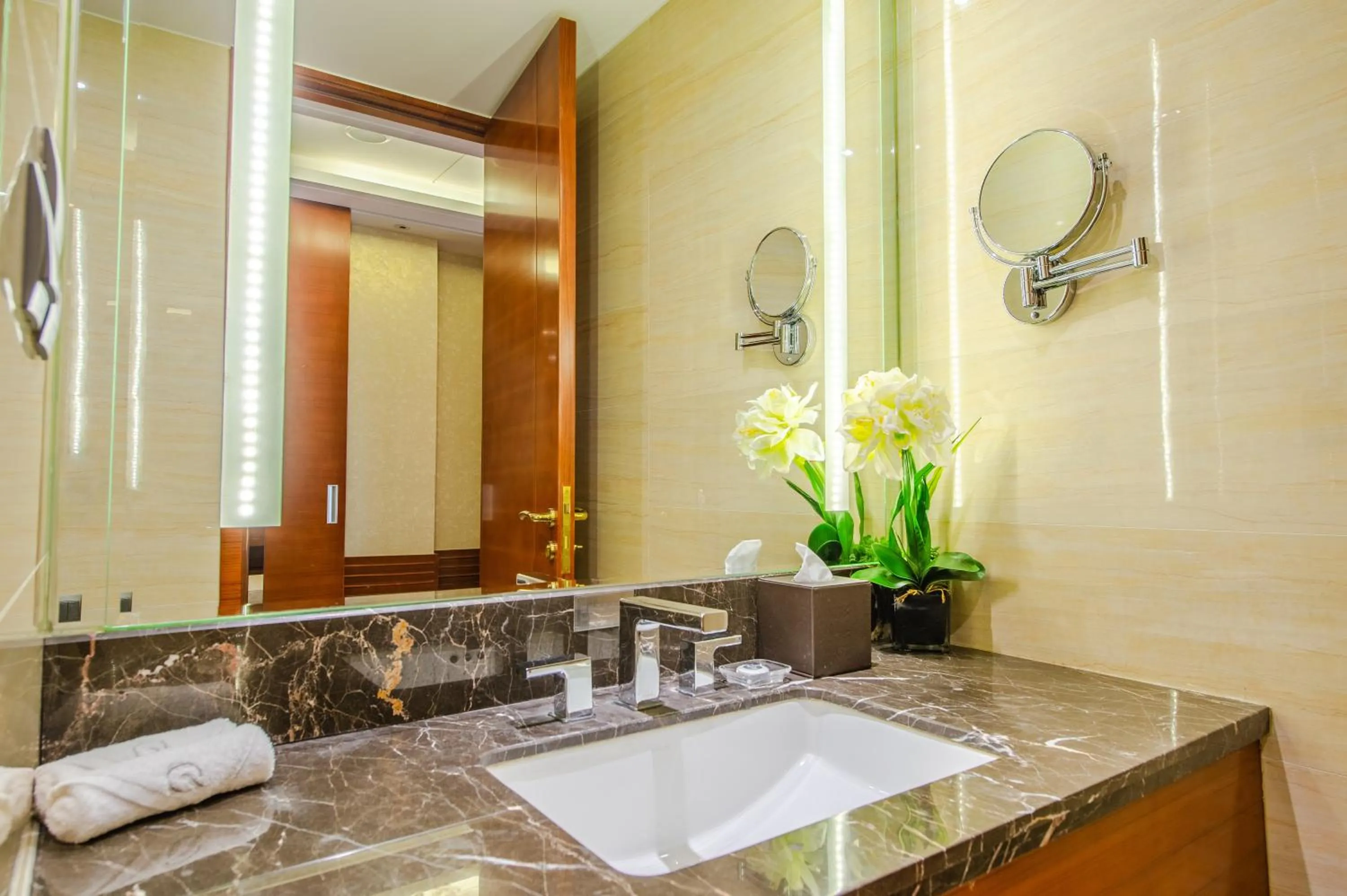 Grand Skylight International Hotel Wuhai