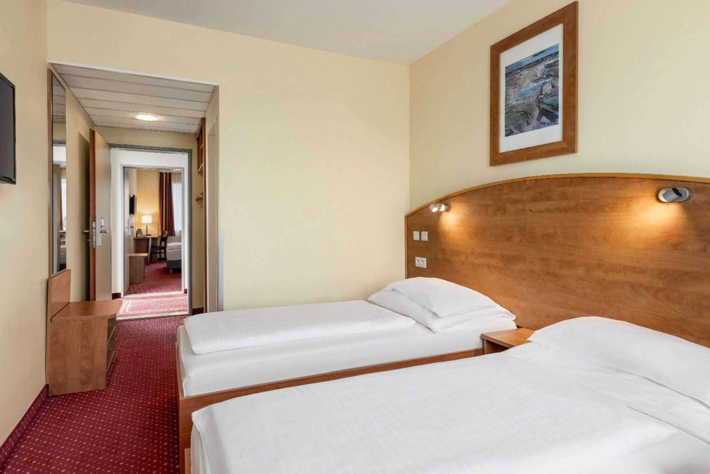 Photo of the whole room, Bed in Amedia Express Prague, Trademark Collection by Wyndham