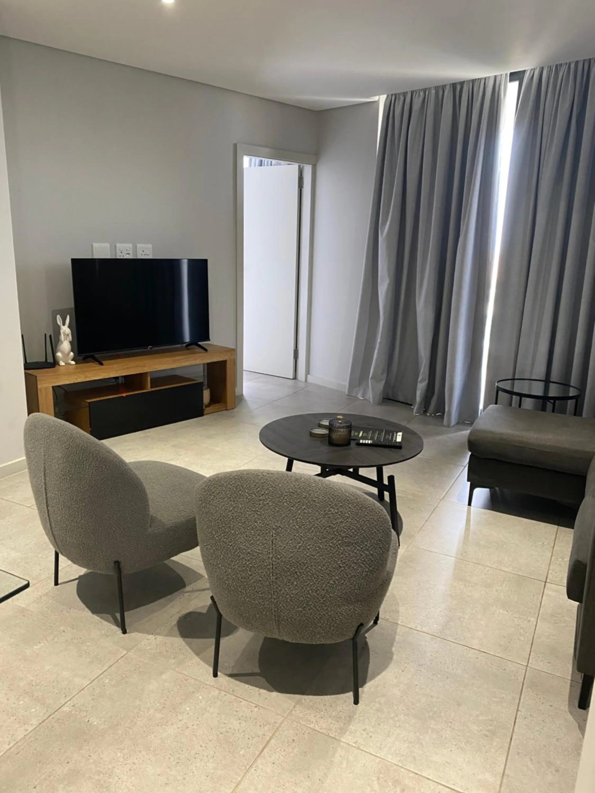 TV and multimedia in Glorystar 2Six2 Florida Road