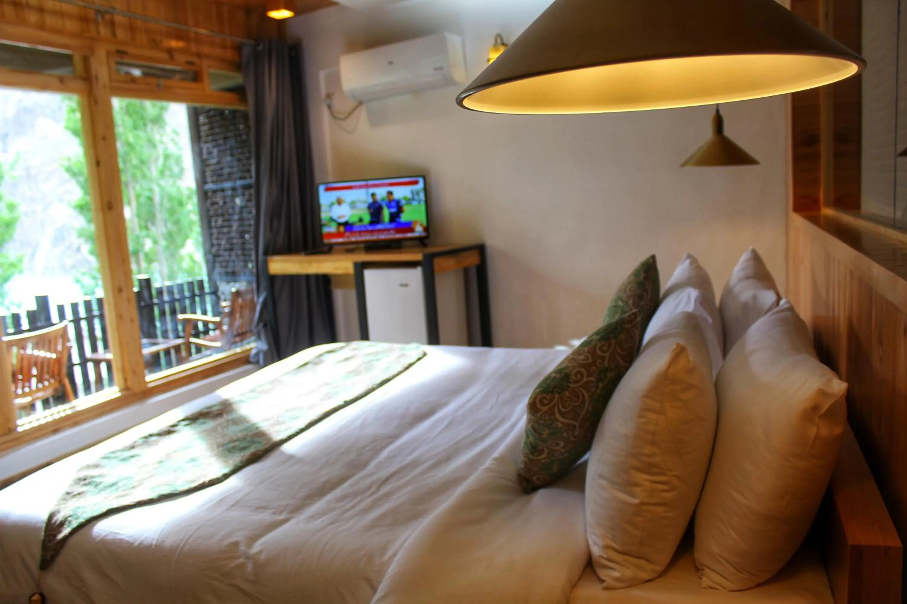 Bed in Famree Resort Hunza