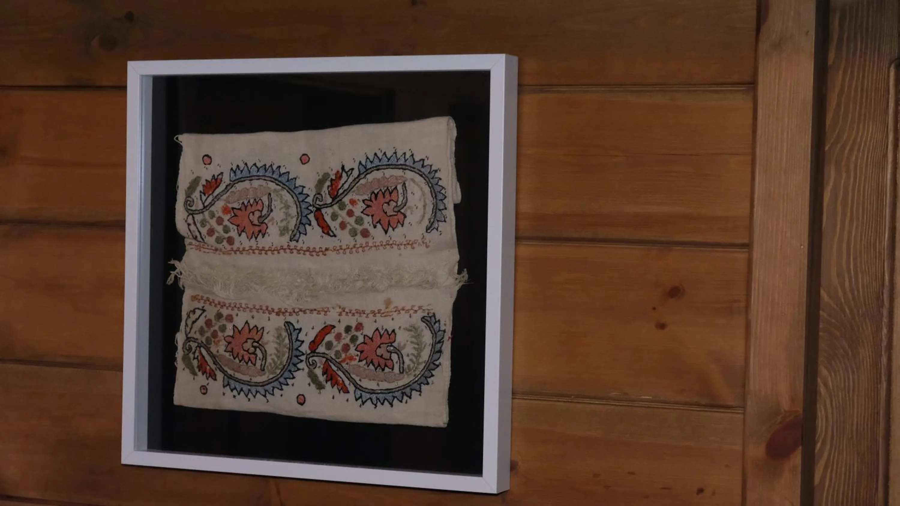 Decorative detail in Konak Bindallı