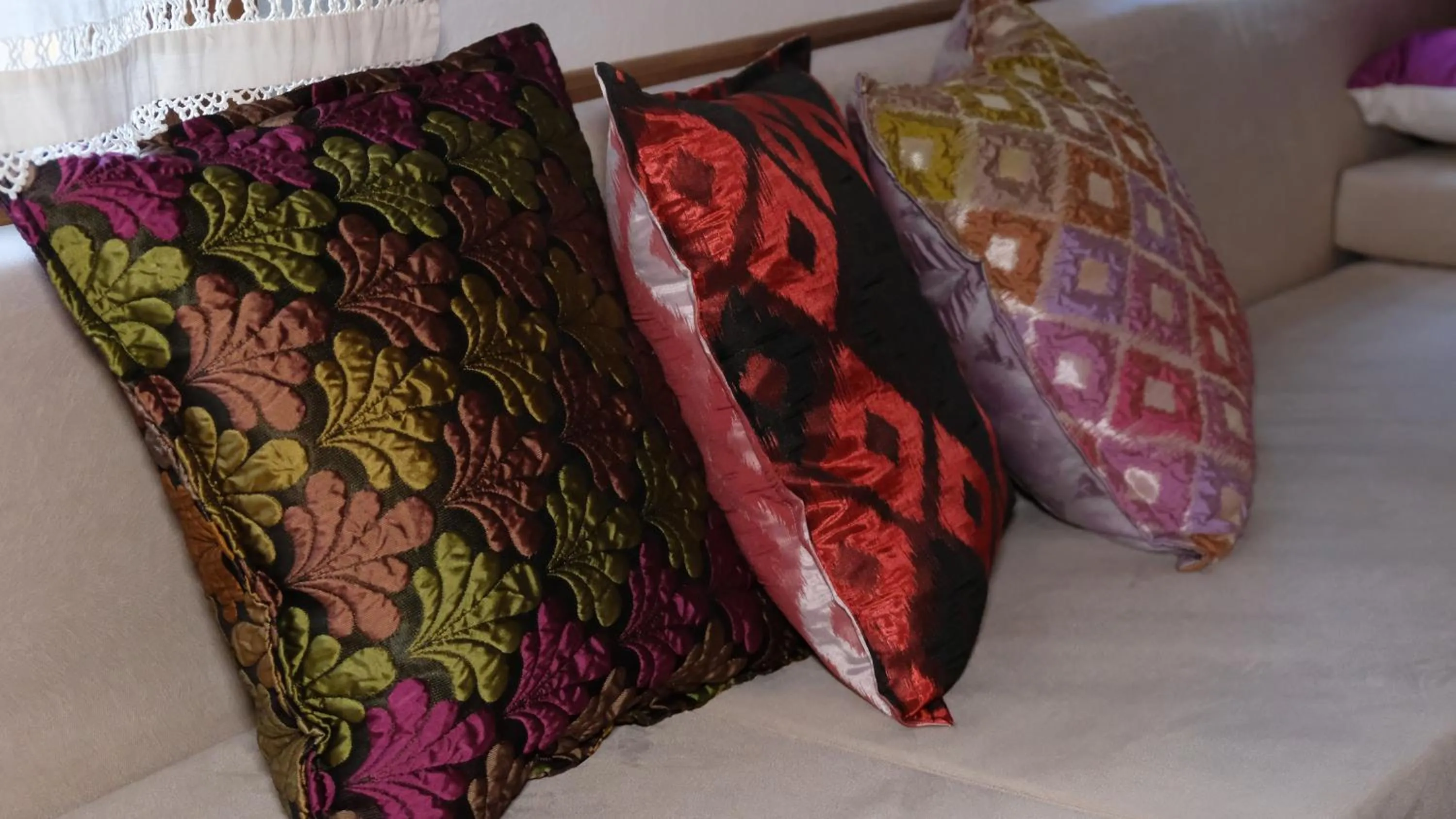 Decorative detail in Konak Bindallı