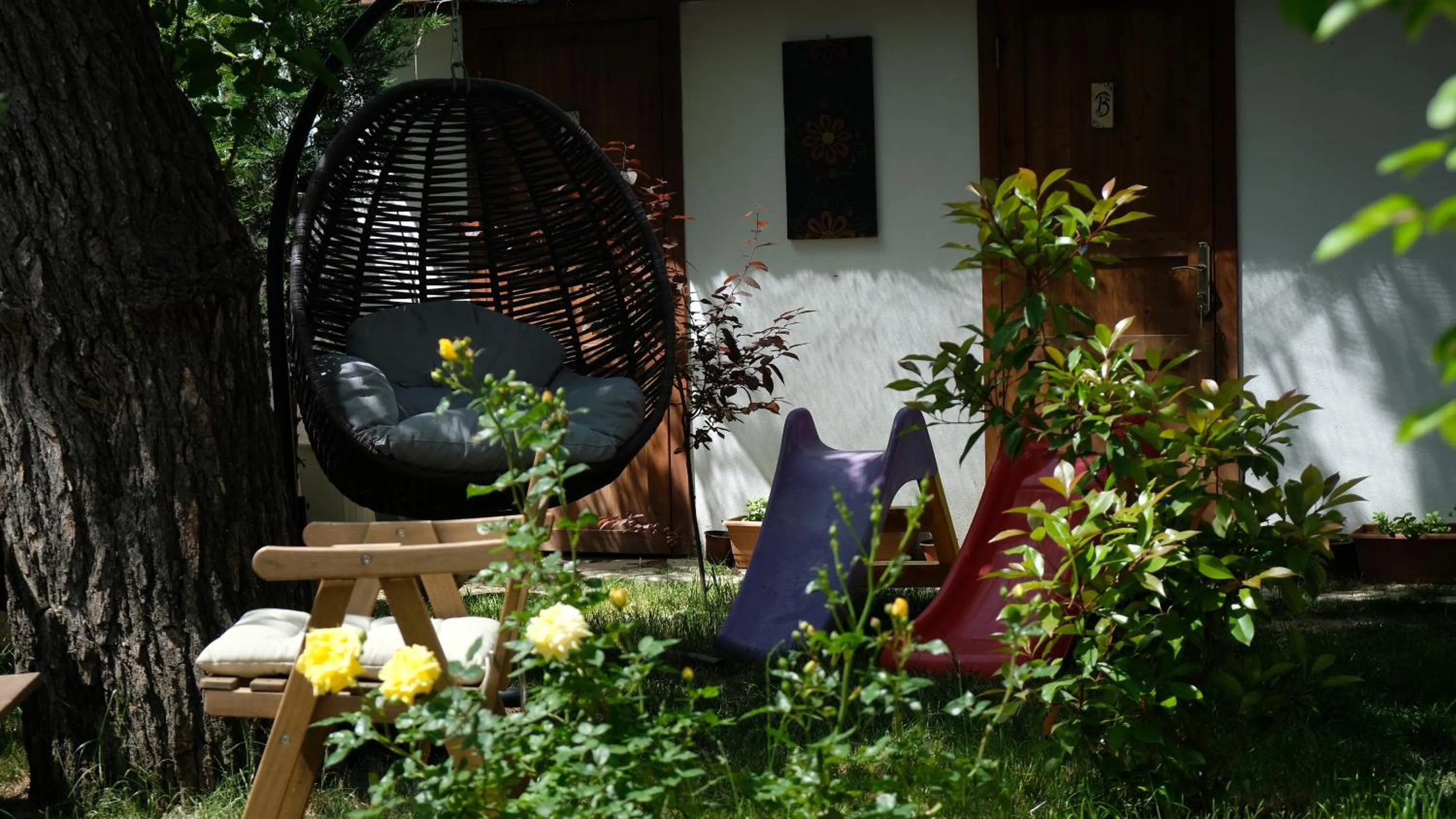Patio in Konak Bindallı