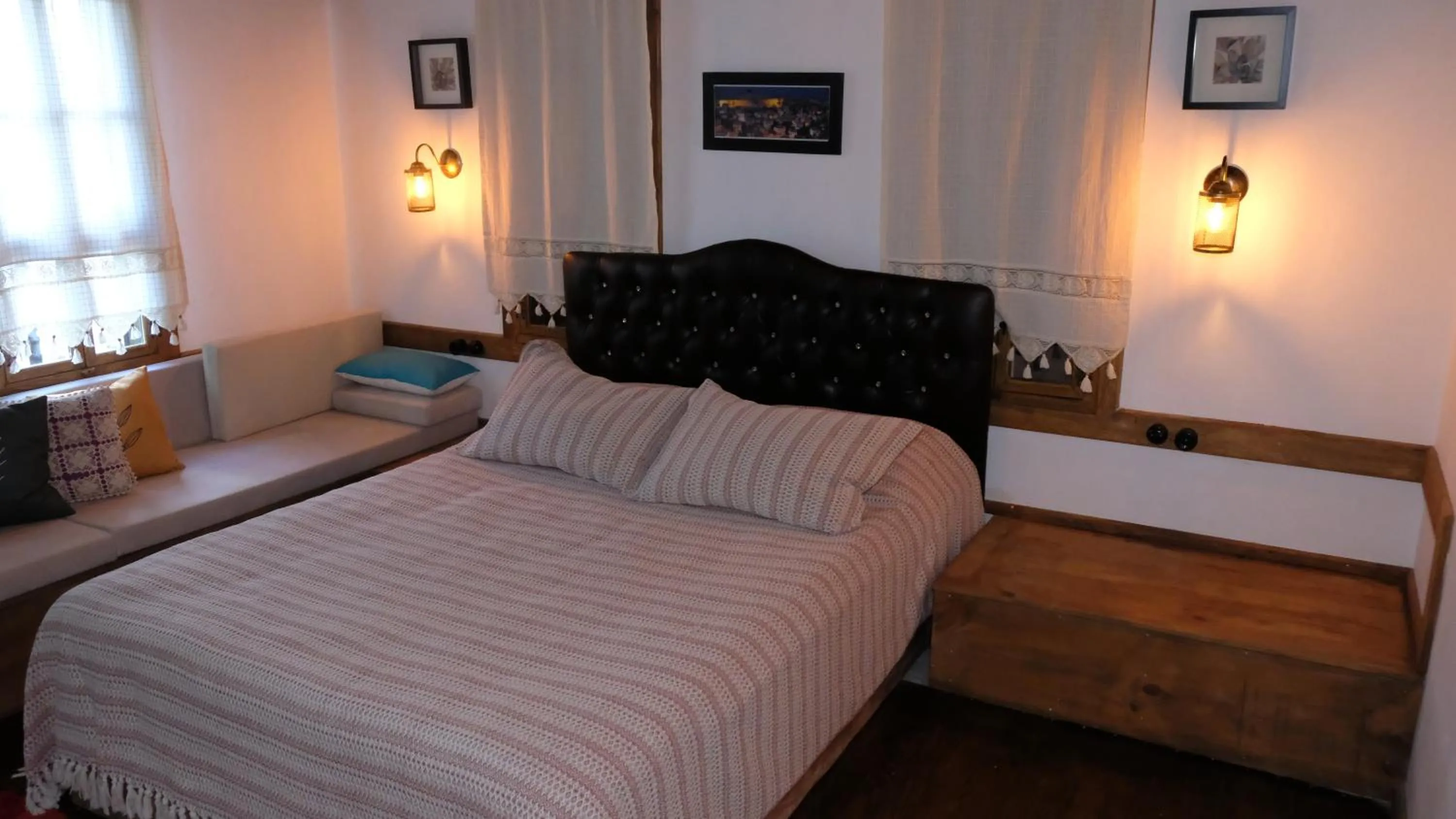 Bedroom in Konak Bindallı