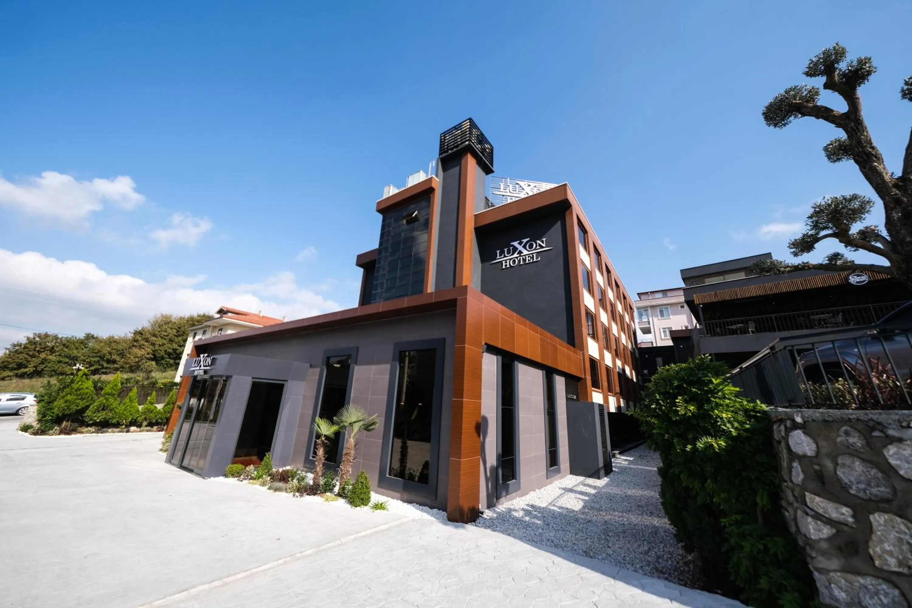 Property building in Luxon Hotel Sakarya