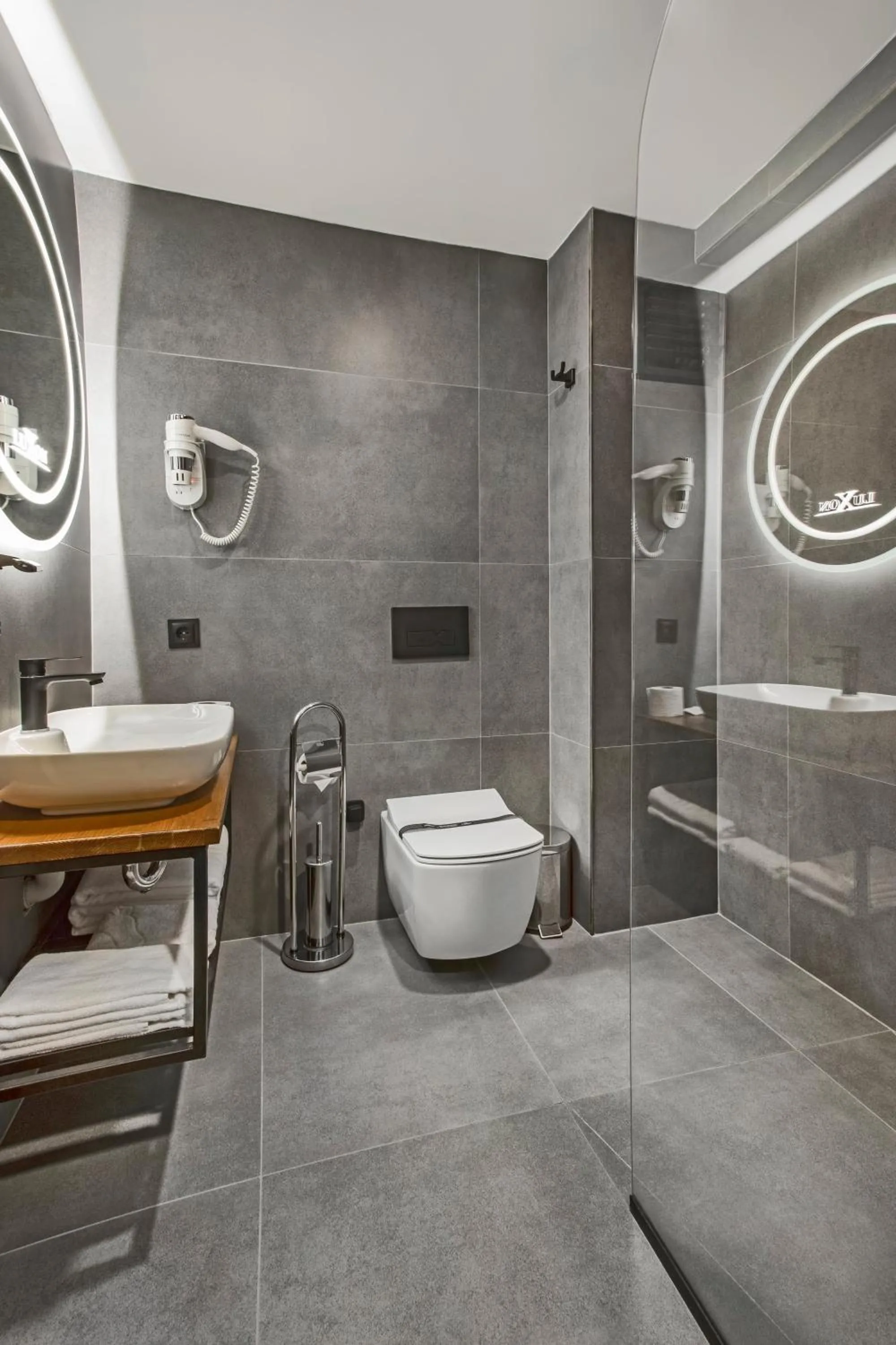 Toilet in Luxon Hotel Sakarya