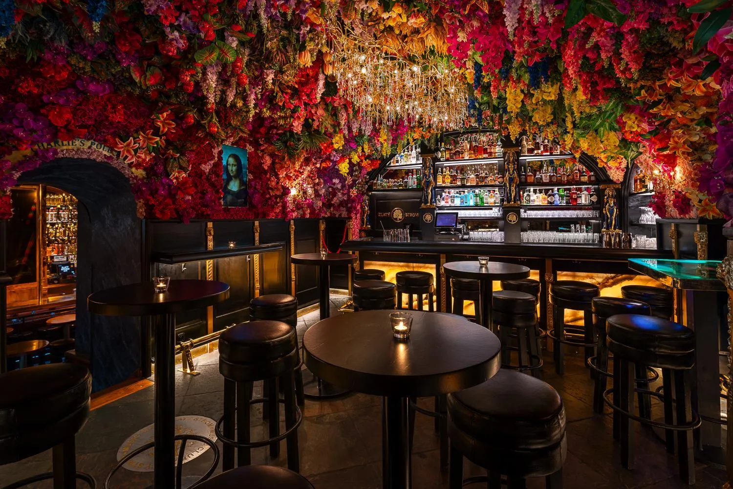 Nightclub / DJ in Hotel U Zlatého Stromu Prague by BHG