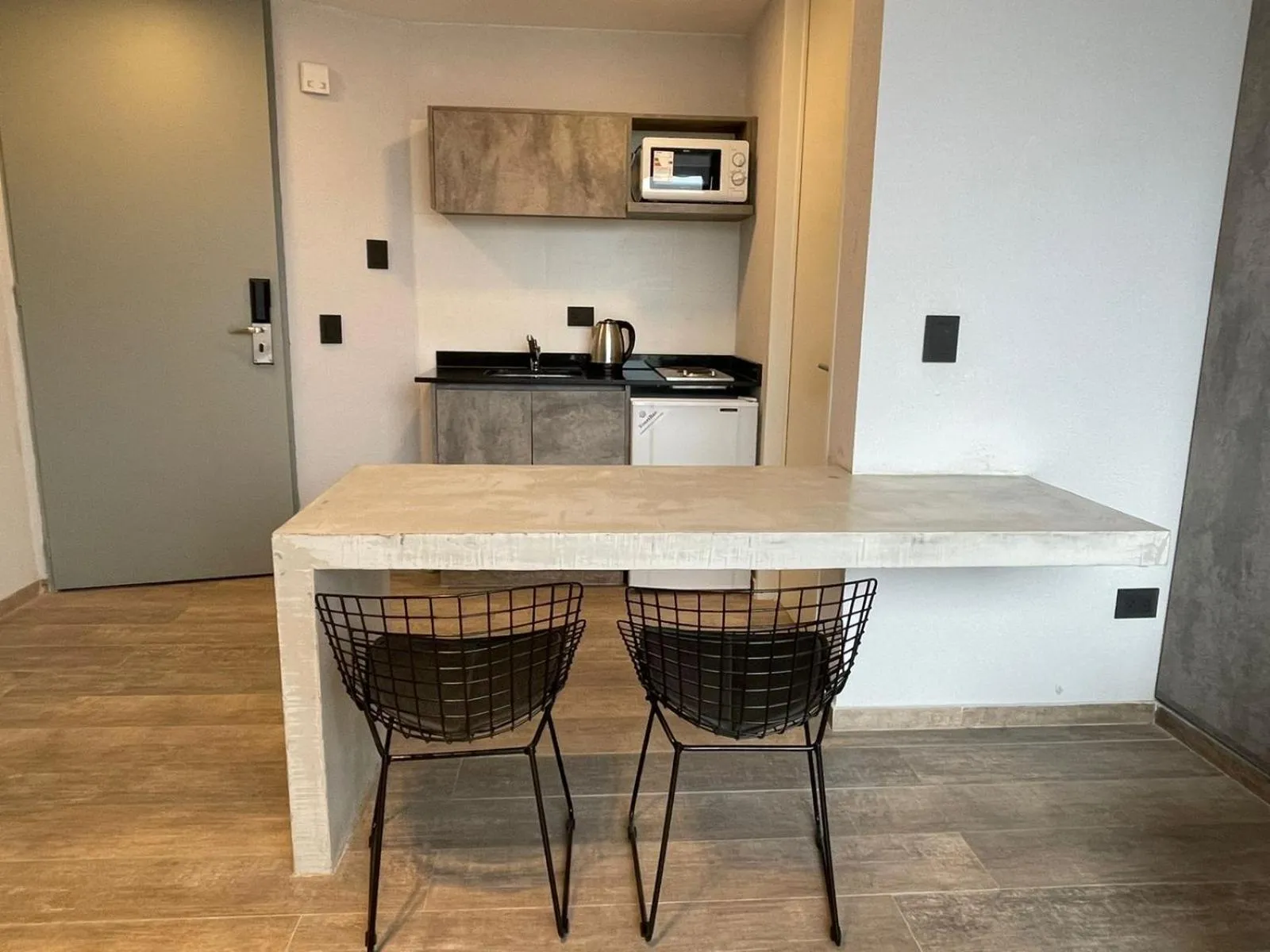 kitchen in Days Inn Devoto