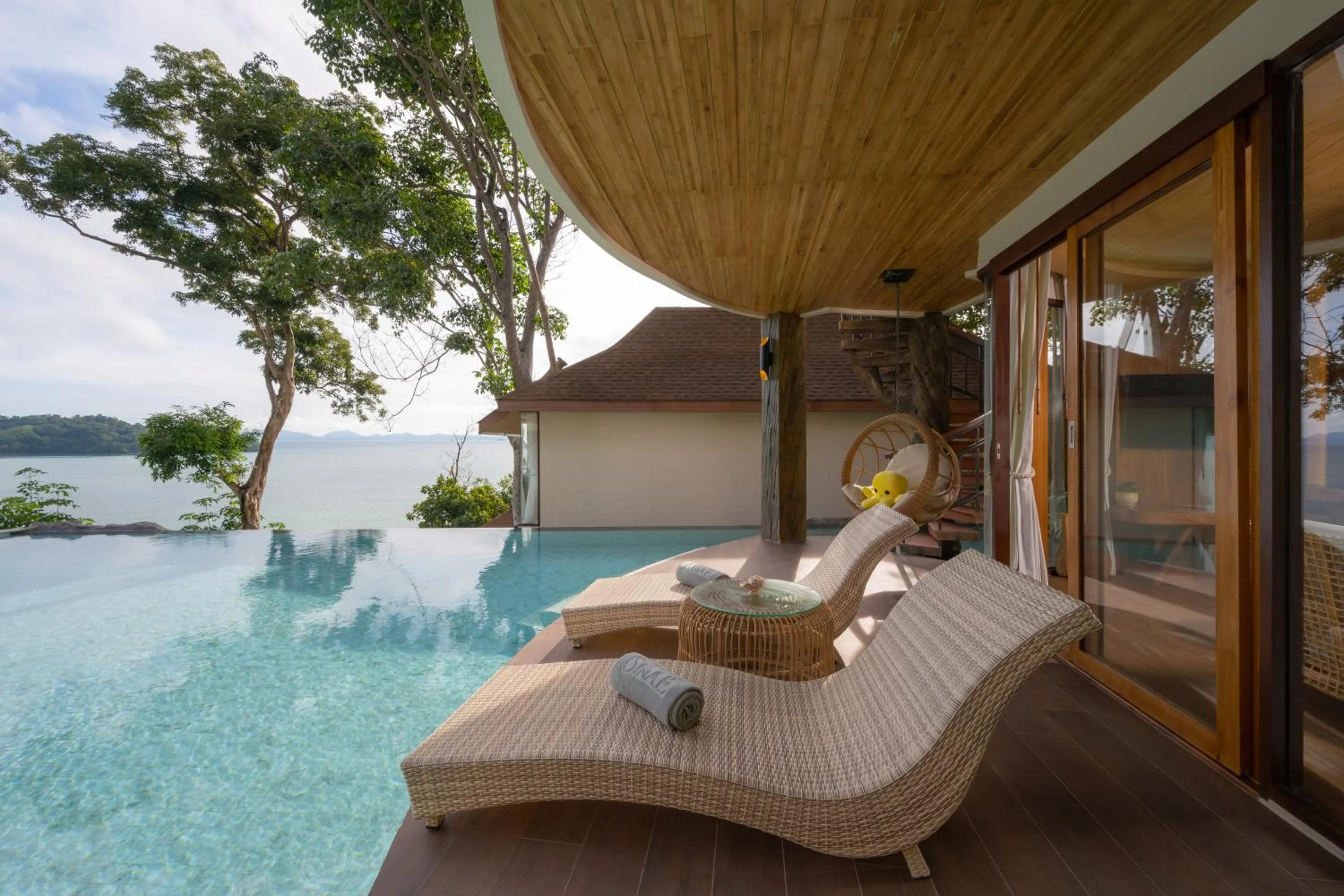 Property building in SINAE Phuket Luxury Hotel